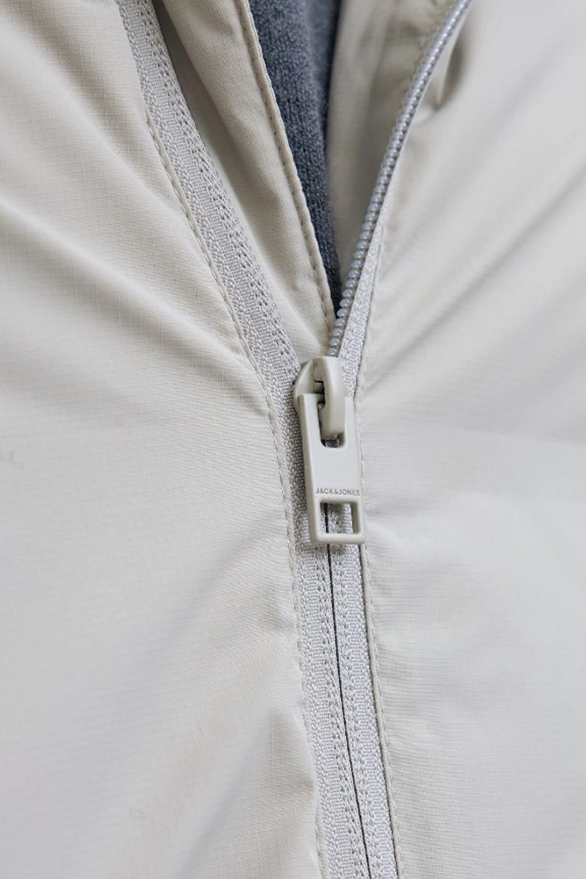 سویشرت مردانه راسته آستین استاندارد | جک اند جونز Jack & Jones TYCA3DDC7CCE90AB05C2A0A00 - تصویر 4