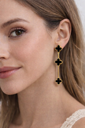 Takium Siyah Yonca Zarafeti Gold Kadın Küpe