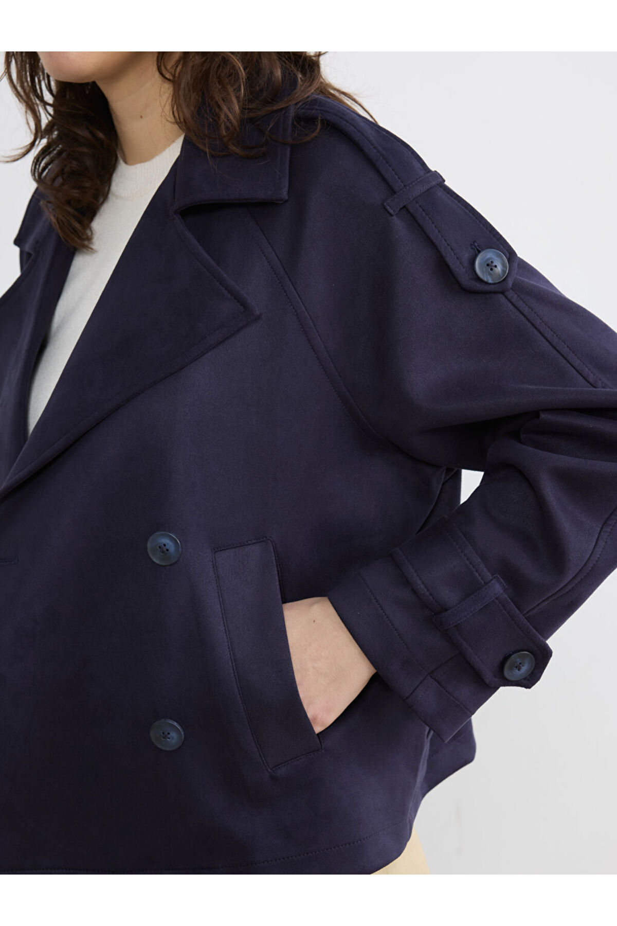 LC Waikiki  GiyÇık Store Lacivert Oversize Kadın Süet Görünümlü Trençkot - Görsel 5