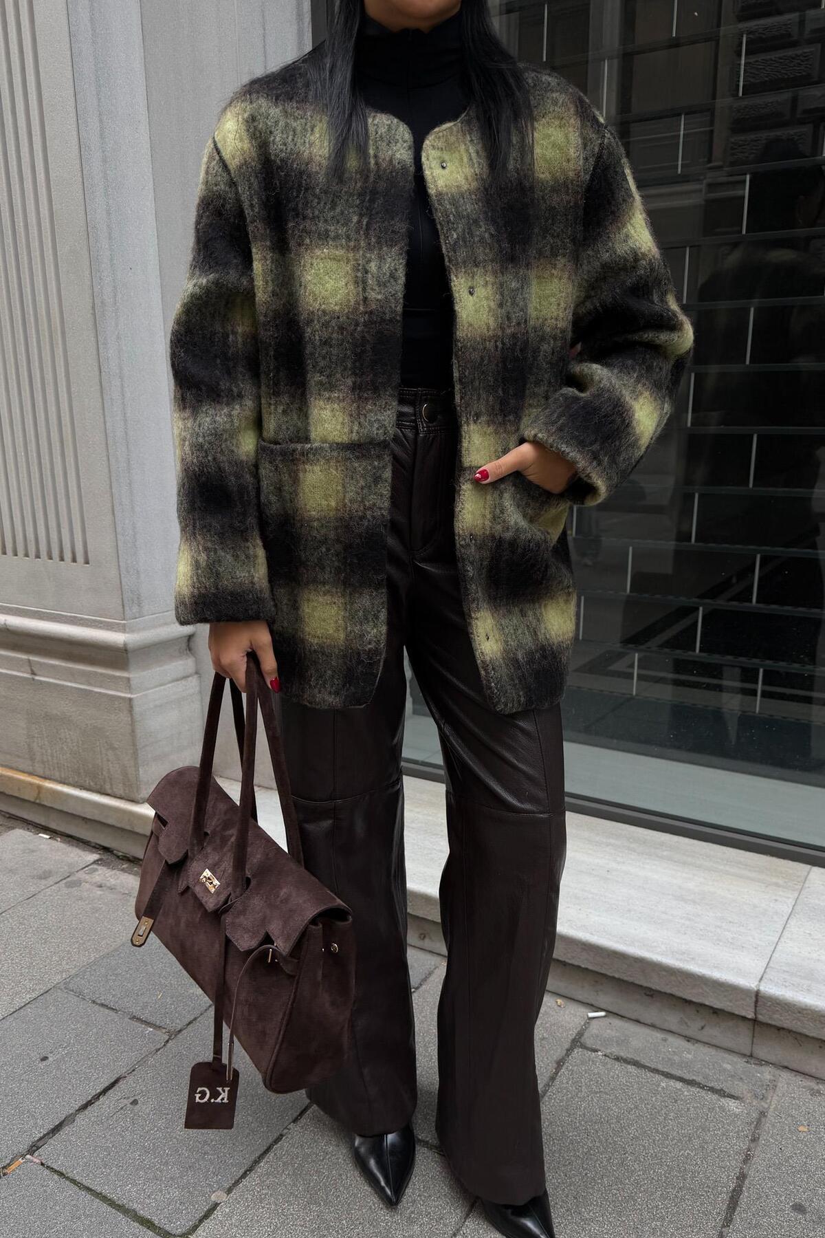 Lijuri  Ekose Desenli Yünlü Kaban 6191 - Görsel 7