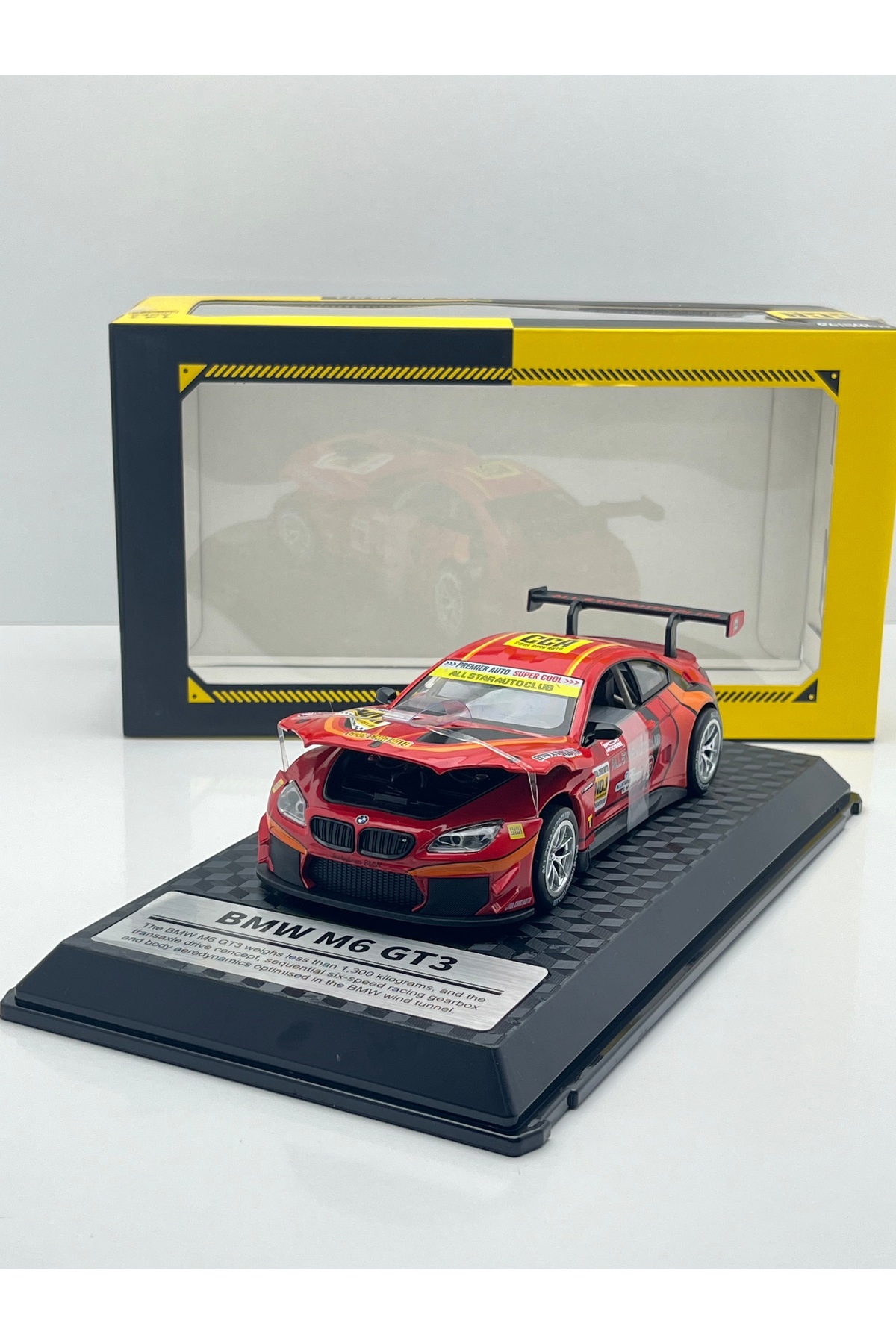 HOBBİEZ WORLD CCA 1:24 BMW M6 GT3 Diecast Model Araba Kırmızı