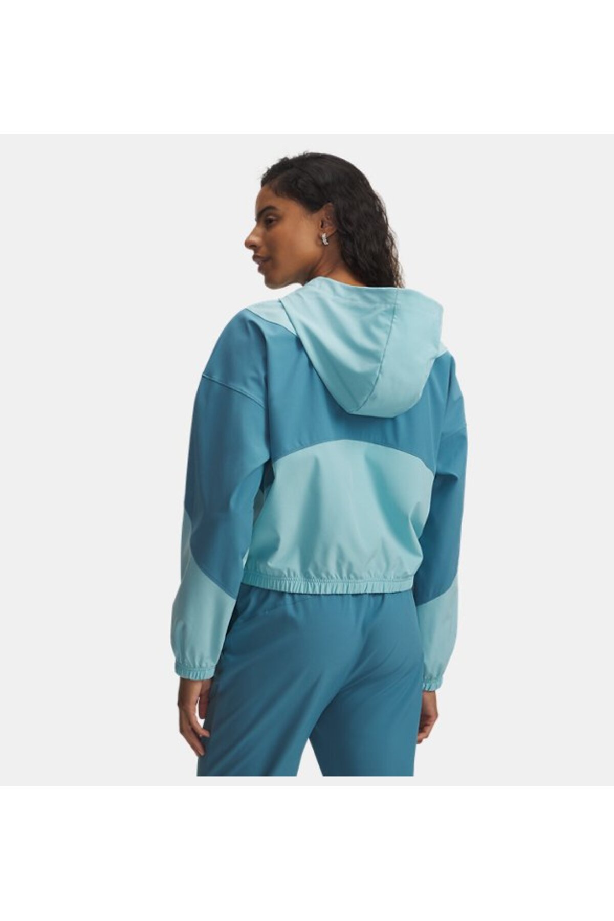 Under Armour Kadın UA Rival Woven Kapüşonlu Ceket 6004849-425 görsel 2