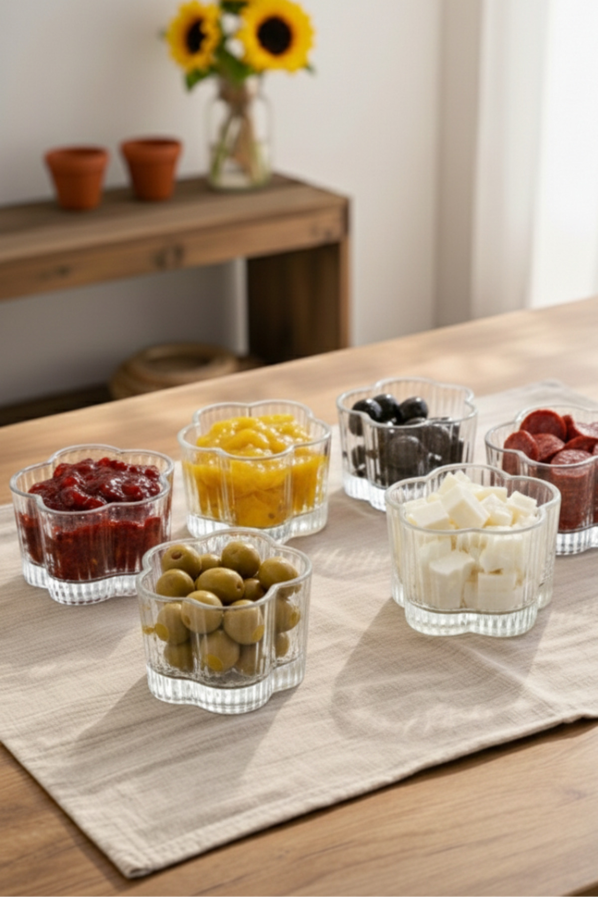 6-Piece Flower Pattern Glass Bowl Set, Breakfast, Dessert, Cookie and Presentation Bowl