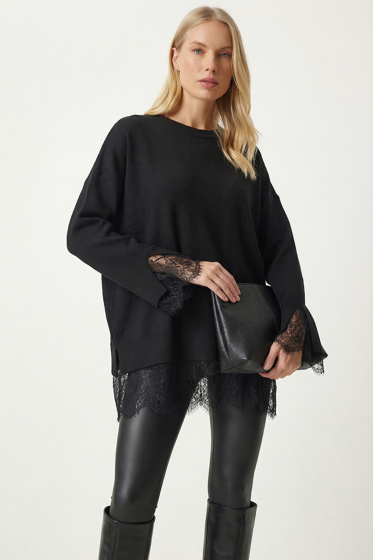 Lovelyİstanbul  Uzun Kontrast Dantel Detaylı Triko Kazak LYY0135 SİYAH - Görsel 3