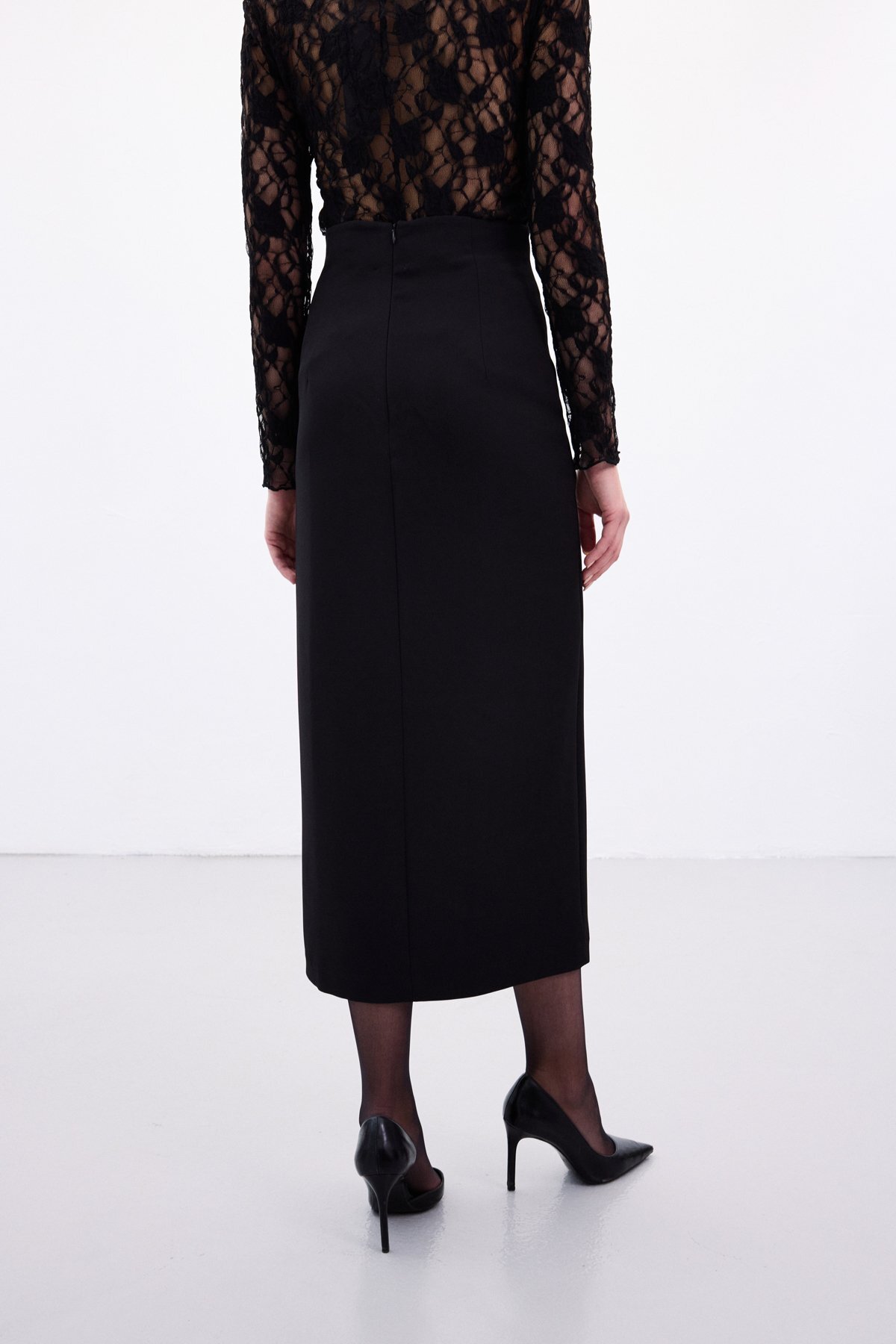 Sateen  Yırtmaçlı Midi Etek - Siyah - Görsel 8