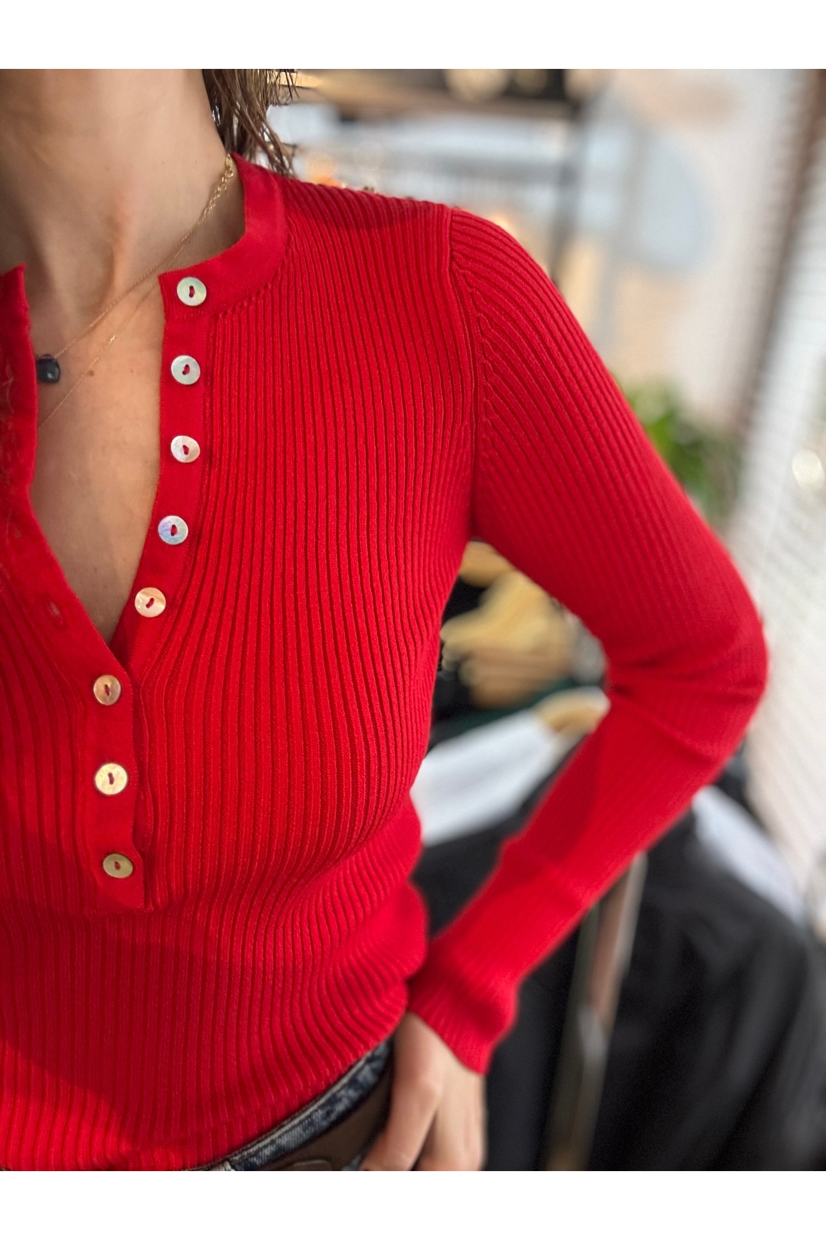 HANDAN GEDİK STUDİO Düğme Detaylı Bisiklet Yaka Triko - Fiyatı, Yorumları