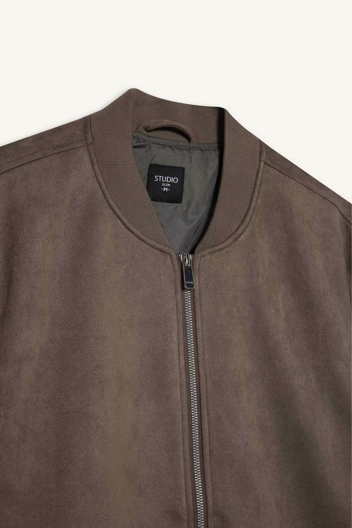 DeFacto Ultra Yumuşak Slim Fit Süet Kolej Yaka Fermuarlı Çift Cepli Mevsimlik Bomber Mont Ceket A3866AX26SP görsel 5