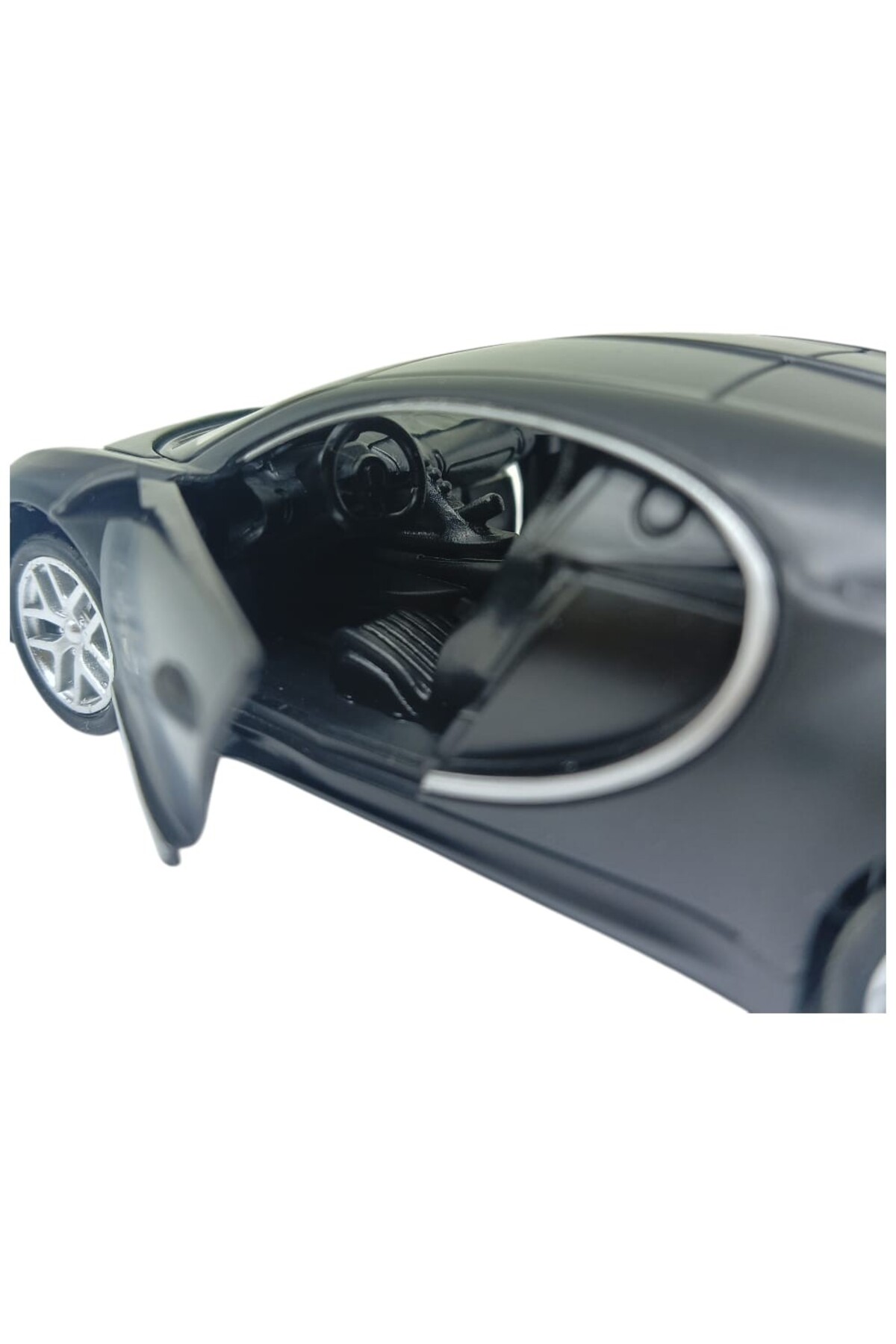 GenelTedarik Çek Bırak Metal Cm Model Araba - Siyah fotoğrafı 5 (önizleme)