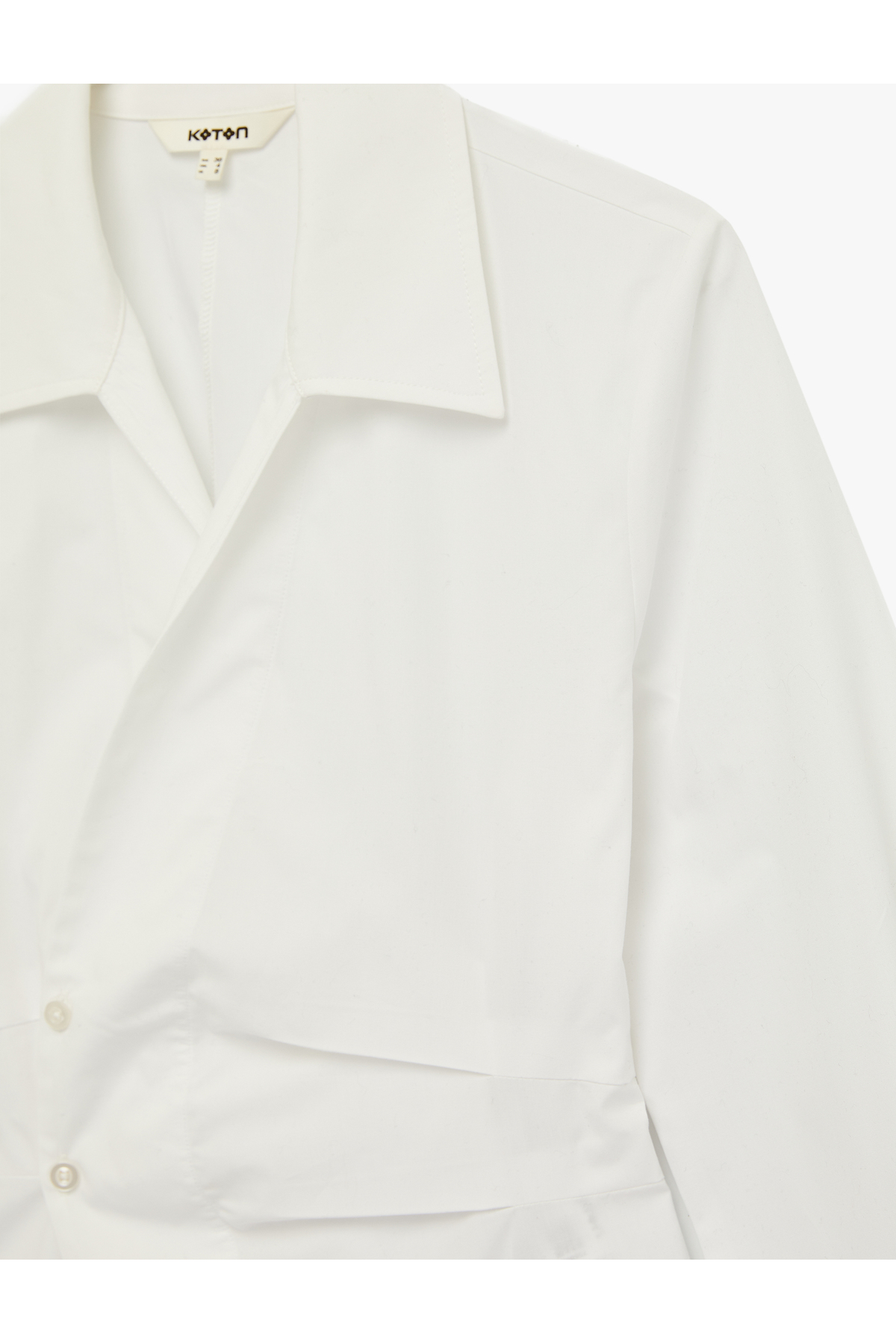 Koton  Pamuklu Slim Fit Uzun Kollu Asimetrik Kesim Kruvaze Poplin Gömlek - Görsel 3