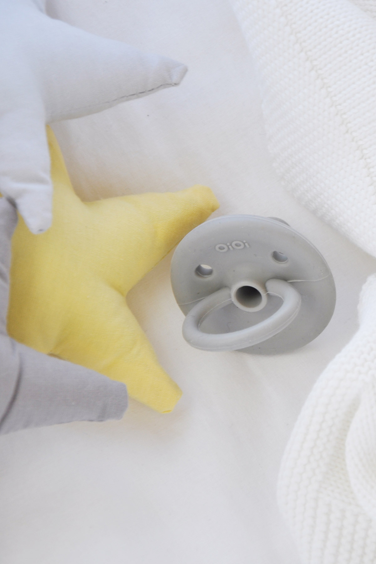 OiOi Silikon Emzik Powder Grey Gri 0 Ay+ fotoğrafı 6 (önizleme)