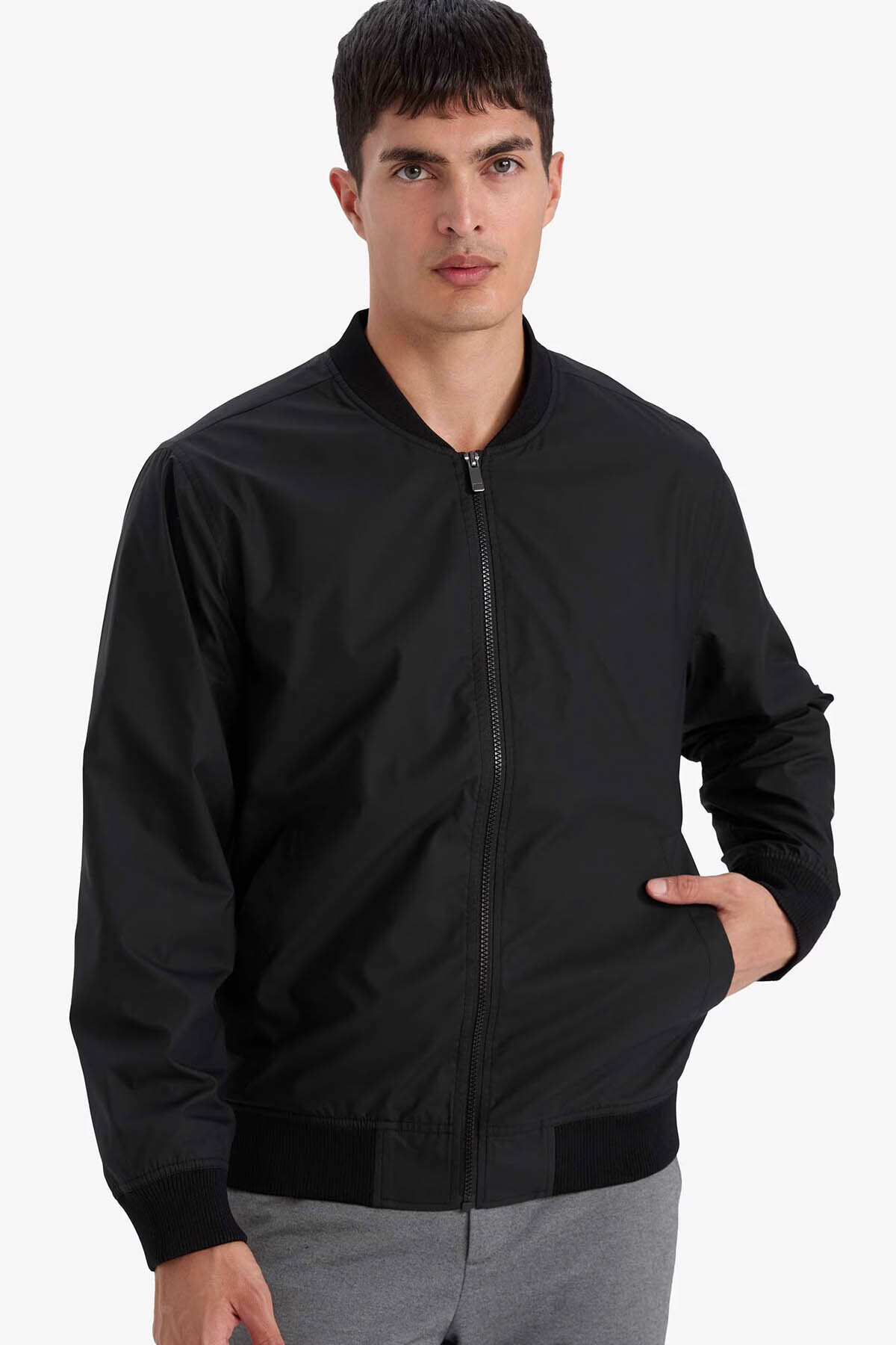 Su İtici Slim Fit Bomber Kolej Yaka Fermuarlı Çift Cepli Mevsimlik Mont D7319AX25SP