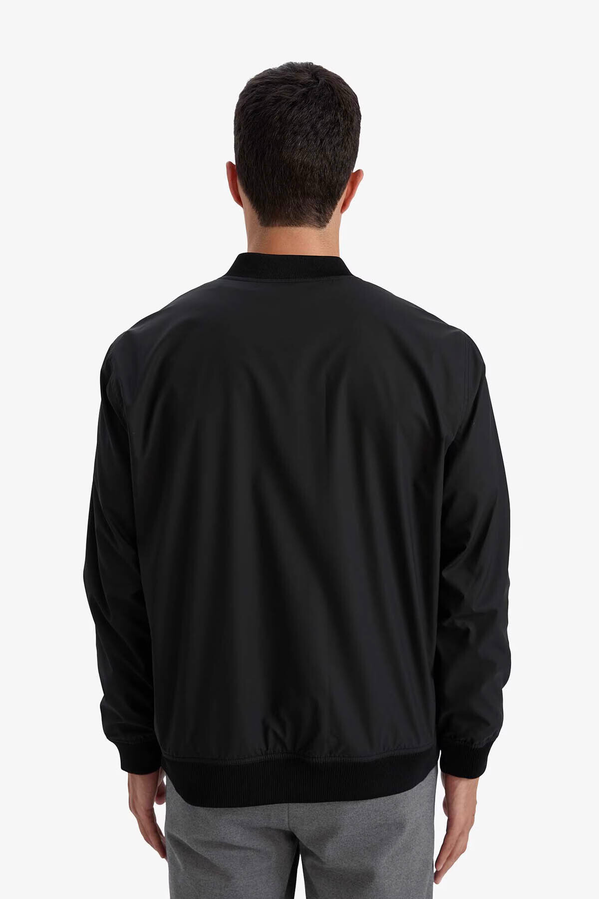 DeFacto Su İtici Slim Fit Bomber Kolej Yaka Fermuarlı Çift Cepli Mevsimlik Mont D7319AX25SP görsel 7