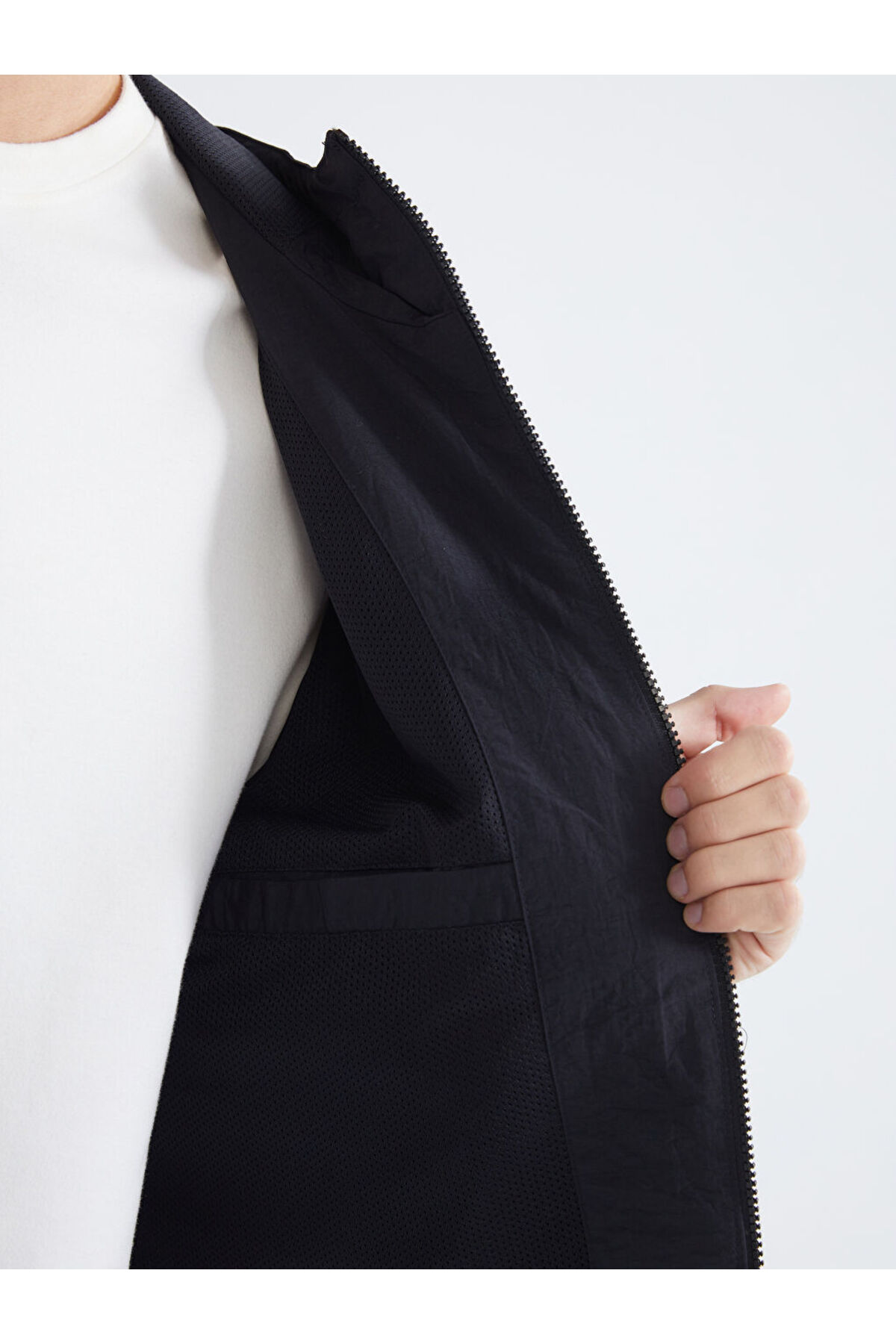 بارانی مردانه Black Standard Fit — رنگارنگ TYCB5B396719D7C8C03DF7100 — تصویر 4 از 7