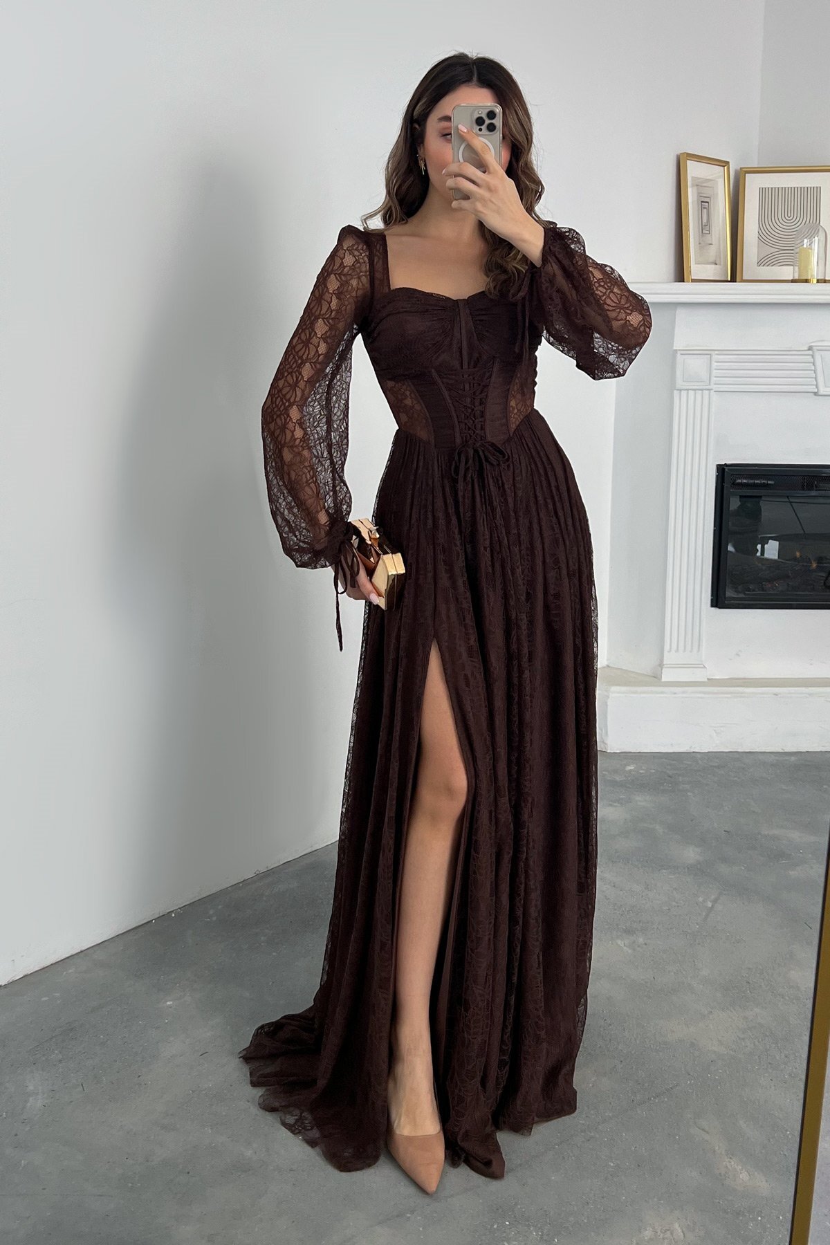 zoezoe Daliya-Extra Slim Fit Lace Balloon Sleeve Corset Front Slit
