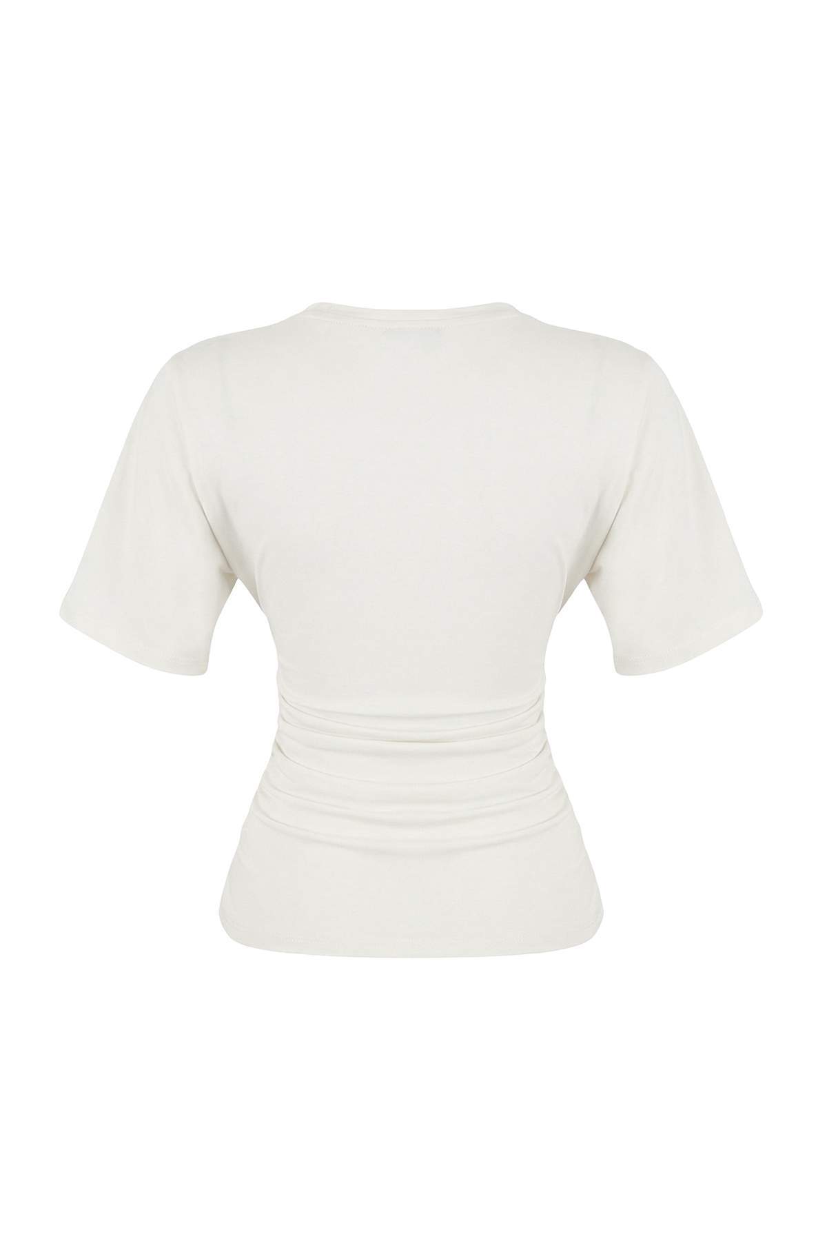 Trendyolmilla  Wardrobe Essentials-Ekru Fitted/Vücuda Oturan Kısa Kollu Esnek Örme T-Shirt TWOSS26TS00052 - Görsel 7