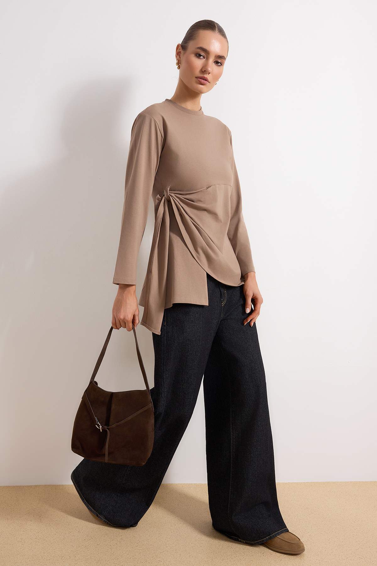 Trendyol Modest Hellbraunes, normales Single-Jersey-Strickoberteil in Uni-Opt...