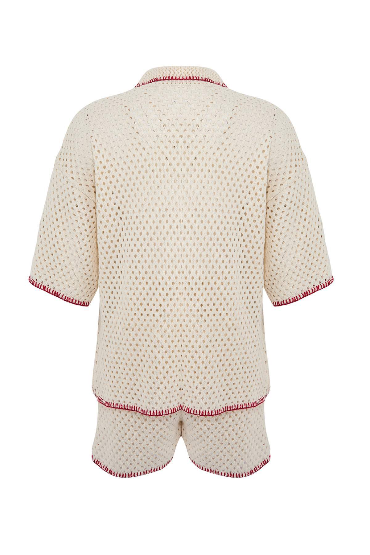 Trendyolmilla  Ekru Triko Oversize Kiraz Motifli 100% Pamuk Plaj Gömlek Şort Takım TBESS26AU00009 - Görsel 6