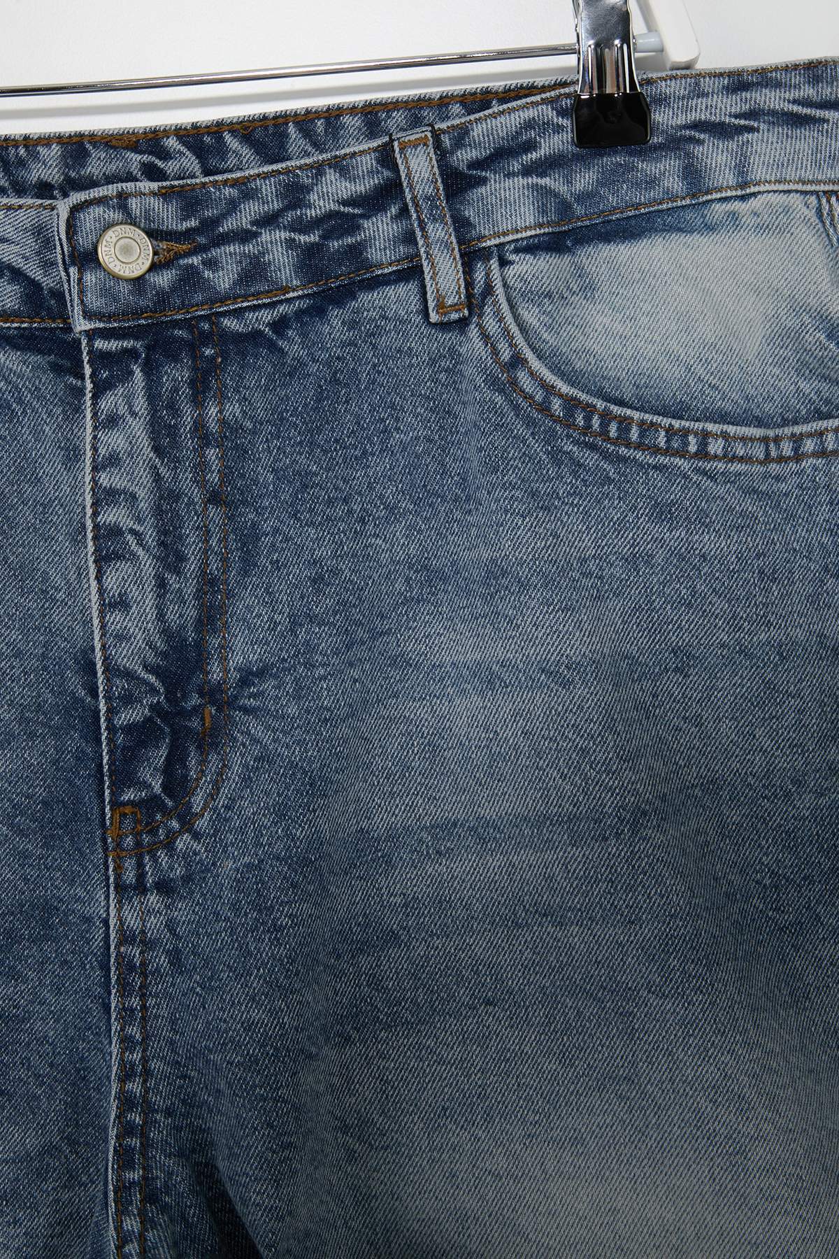 Trendyolmilla  Mavi*001 Yüksek Bel Destroylu %100 Pamuk Non-Stretch Büyük Beden Denim Şort & Bermuda TBBSS22SR0165 - Görsel 4