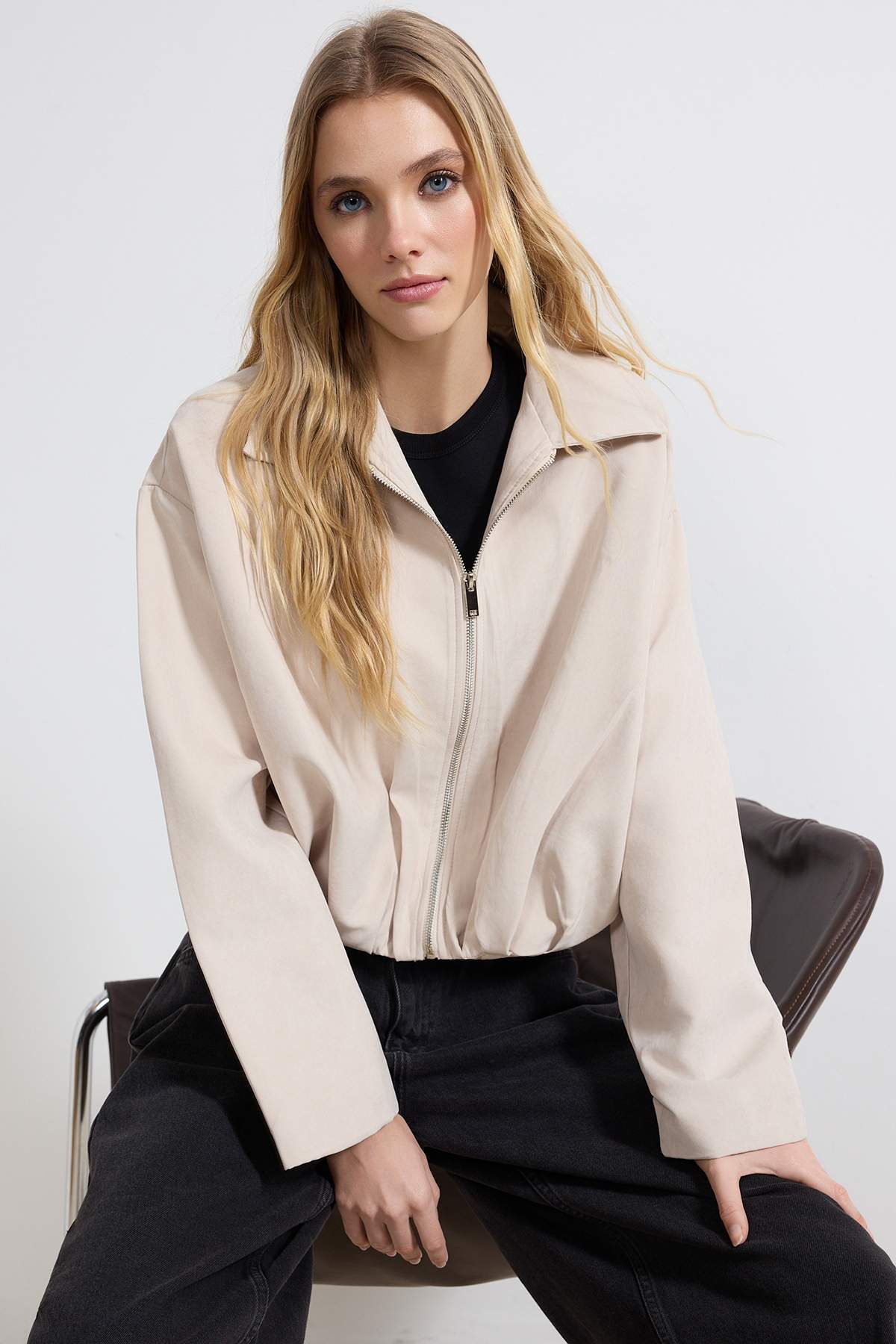 Trendyolmilla Vizon Oversize Saten Yüzlü Bomber Mont TWOSS26MO00010