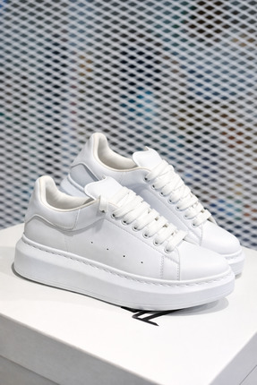 Scarpebutik Kalın Tabanlı Ortopedik Unisex Orijinal Tabanı Dikişli Bağlı Beya...