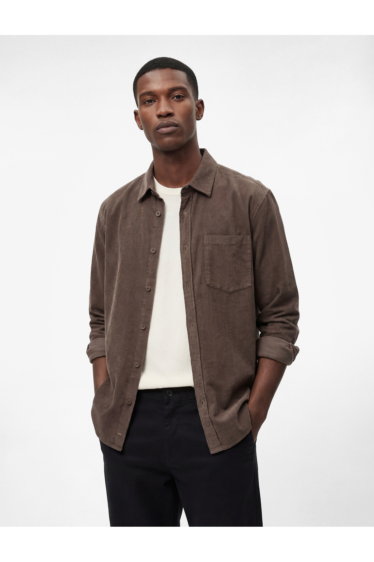 کوتون پیراهن نخی آستین بلند جیب‌دار یقه کلاسیک معمولی فیت کد 1001