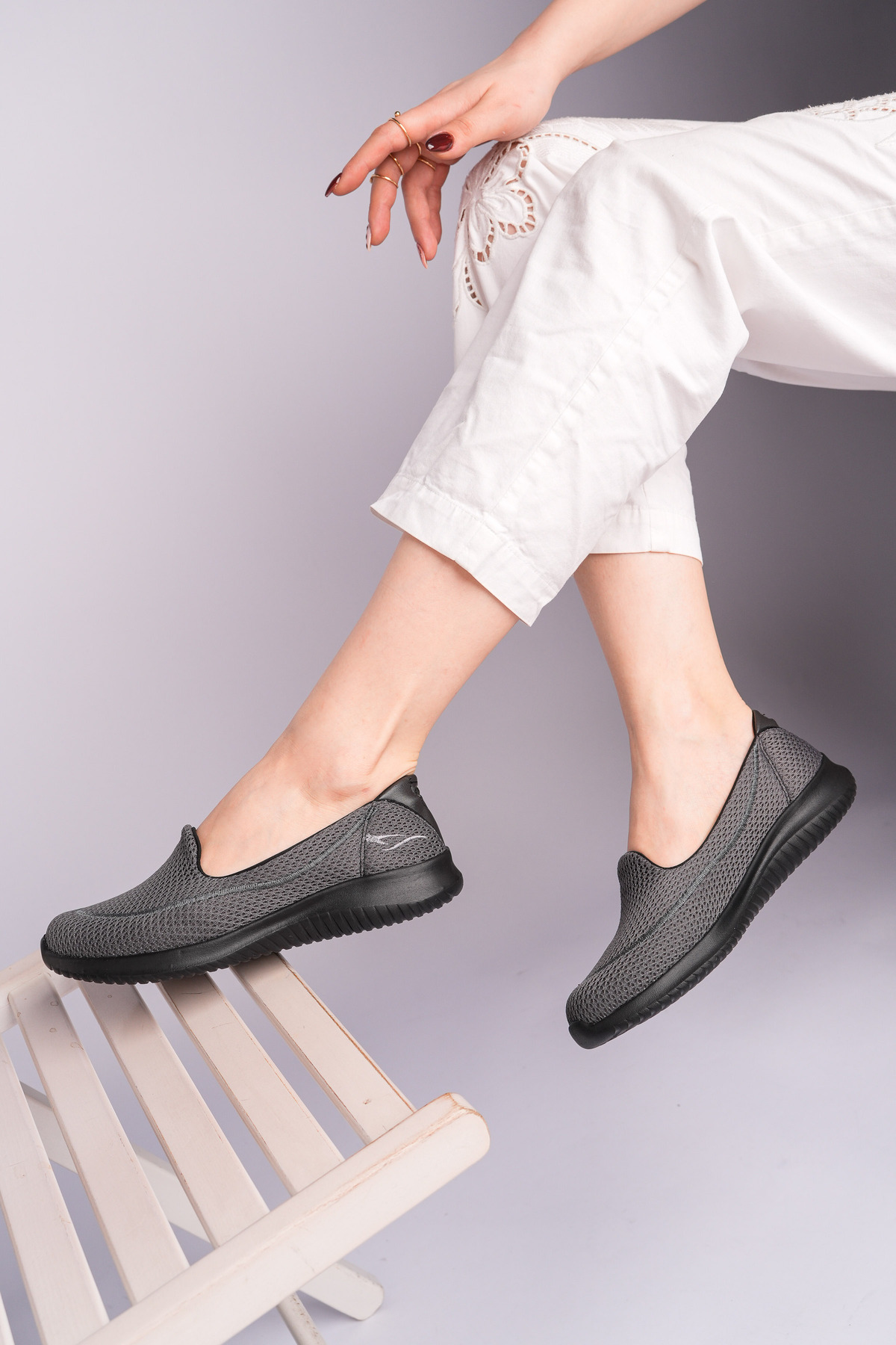 ROSETTE  Kadın FÜME SİYAH Full Ortopedik Şeker Hastalarına Uygun Günlük Kullanım Yürüyüş Sneakers Ayakkabı - Görsel 2