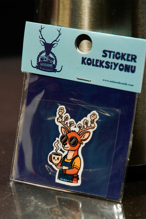 Ankarakomik Özel Tasarım Su Geçirmez Ghibli Tarz Barista Sticker 4x6 cm Defte...