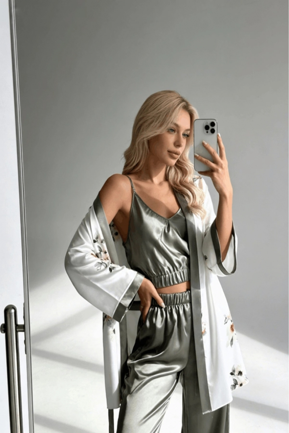 Gece İncisi Sabahlıklı Crop Takım