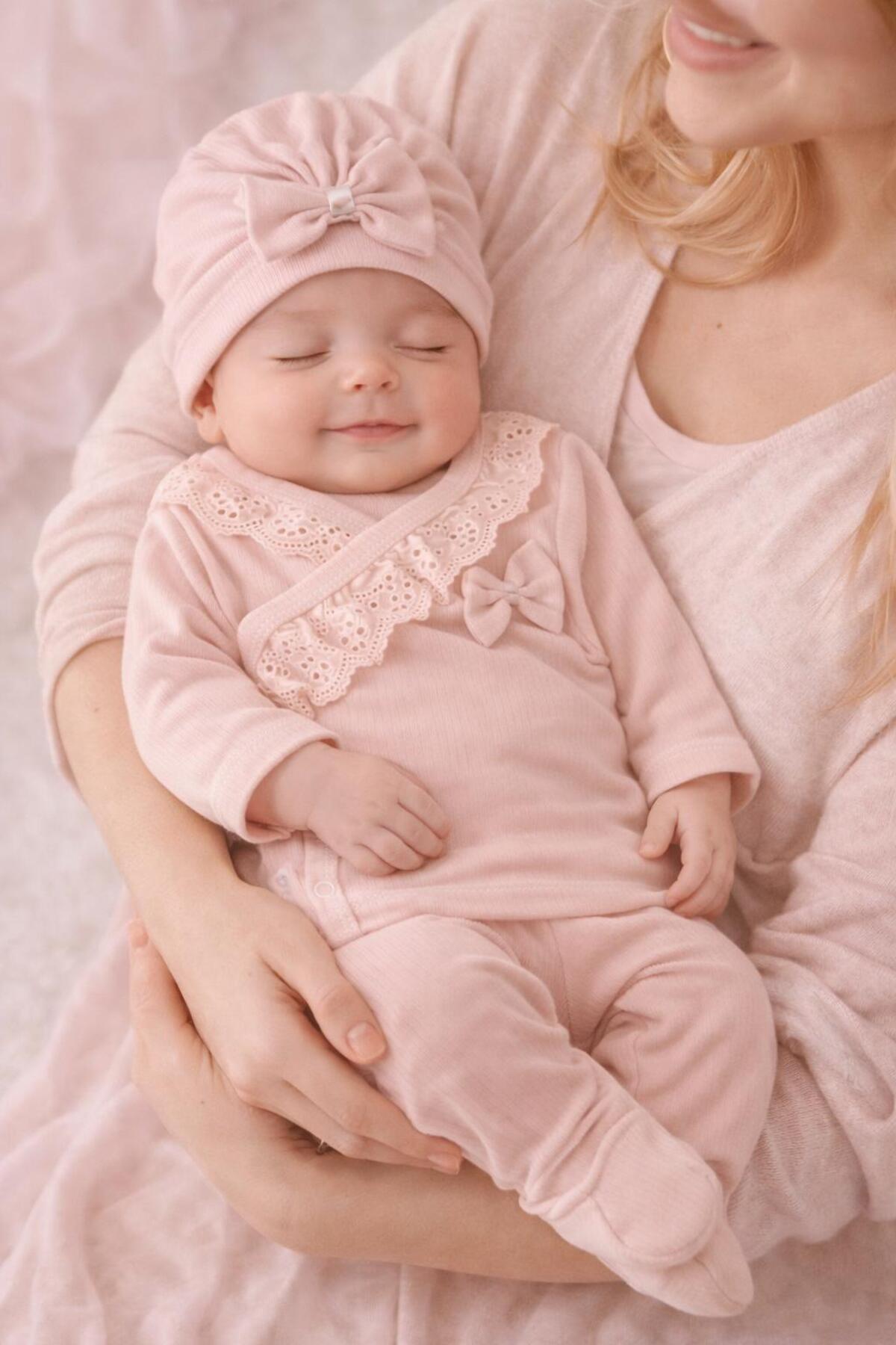 BYS BABY FASHION Fistolu Fiyonklu Natural Lüx %100 Pamuk Yenidoğan Kız Bebek 5 Parça Hastane Çıkışı Zıbın Seti fotoğrafı 4 (önizleme)