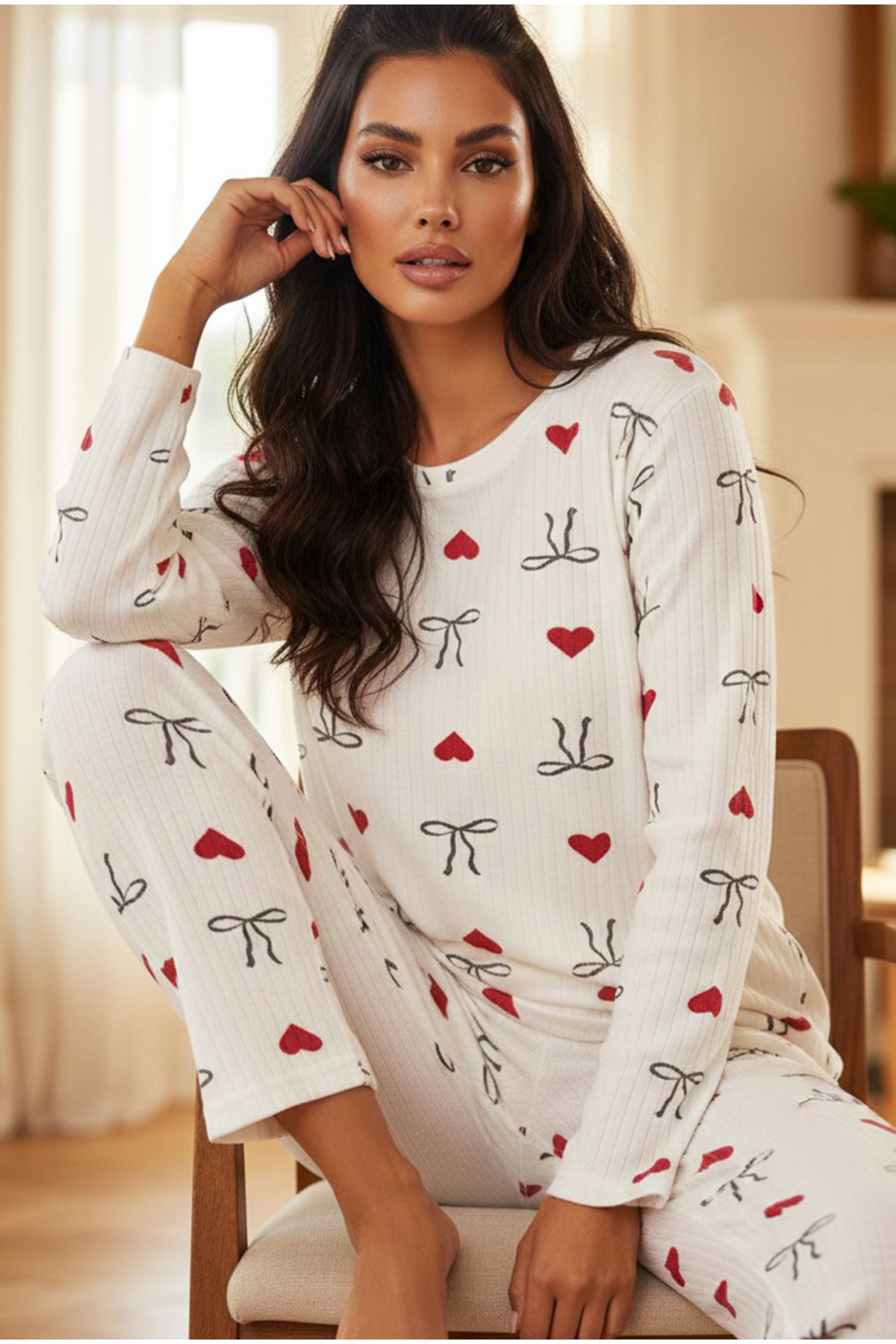 Siyah İnci kırmızı kalp fiyonk desenli Yumuşak Tuşe Kışlık Fitilli Pamuklu Ör...