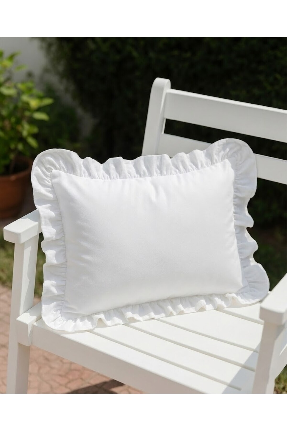 100% cotton frilly decorative pillow case – 35x50 CM