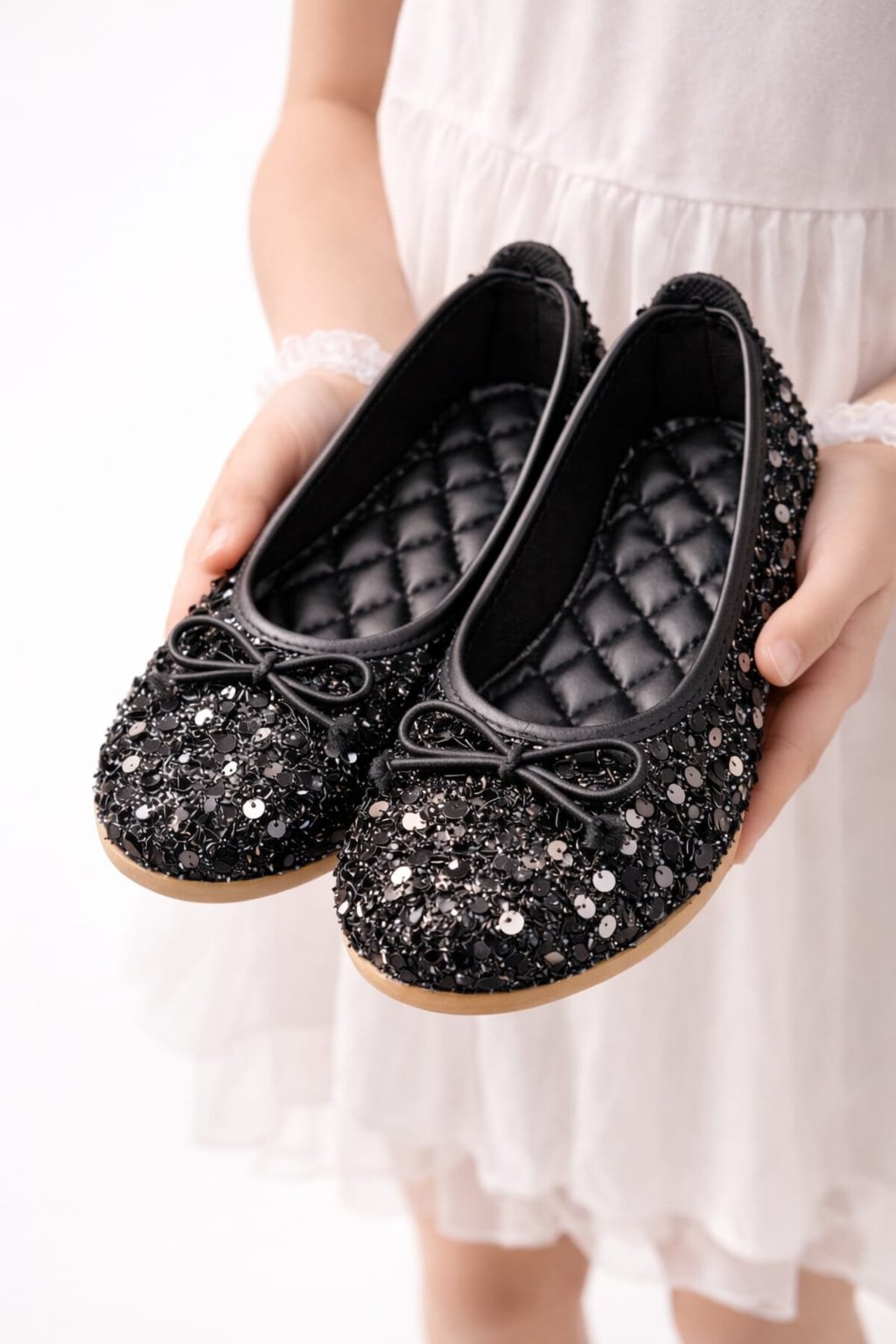 Slipcat KIZ ÇOCUK GÜNLÜK BABET FİYONK DETAYLI YUMUŞAK RAHAT TABANLI fotoğrafı 2 (önizleme)