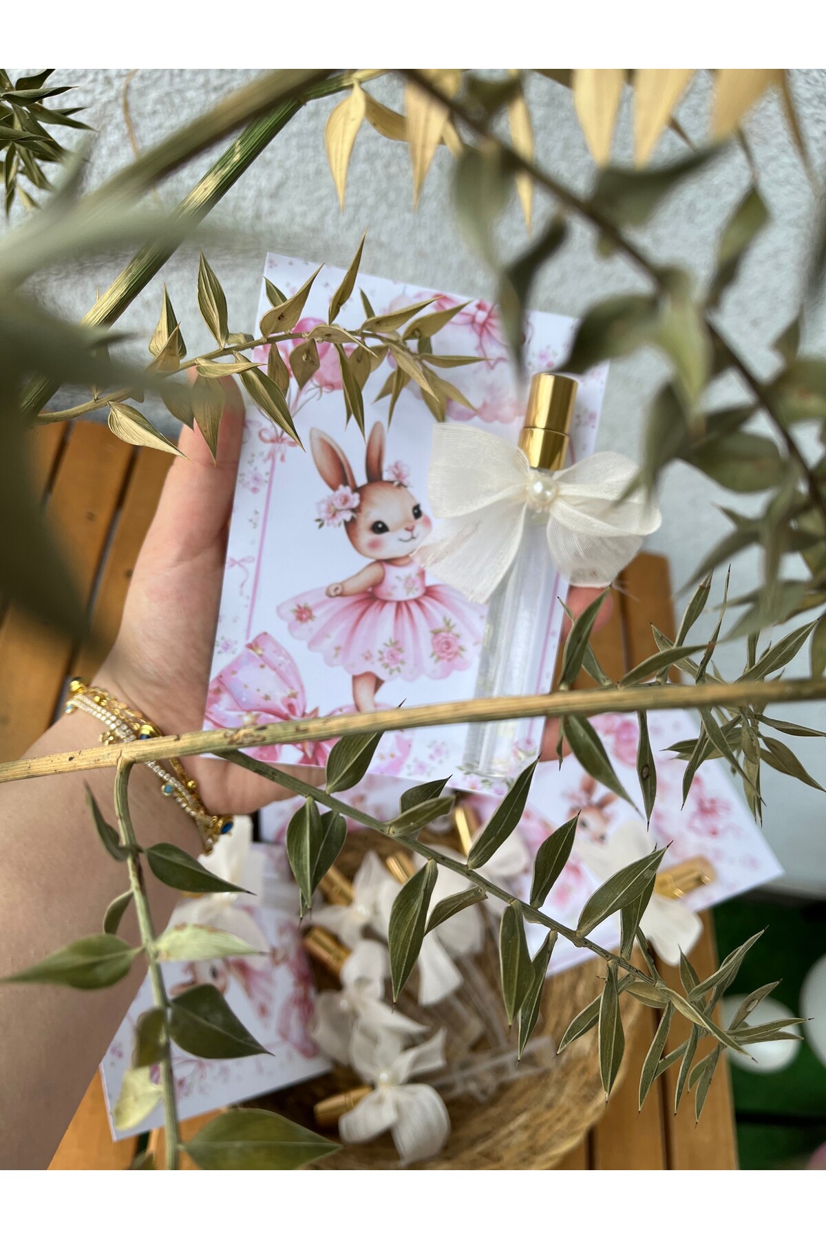 TATLI TELAŞLAR 22 Fiyonklu Cam Mini Parfüm Şişesi - Doğum Günü, Yeni Doğan, Diş Buğdayı Hediyelik - 25 Adet fotoğrafı 3 (önizleme)