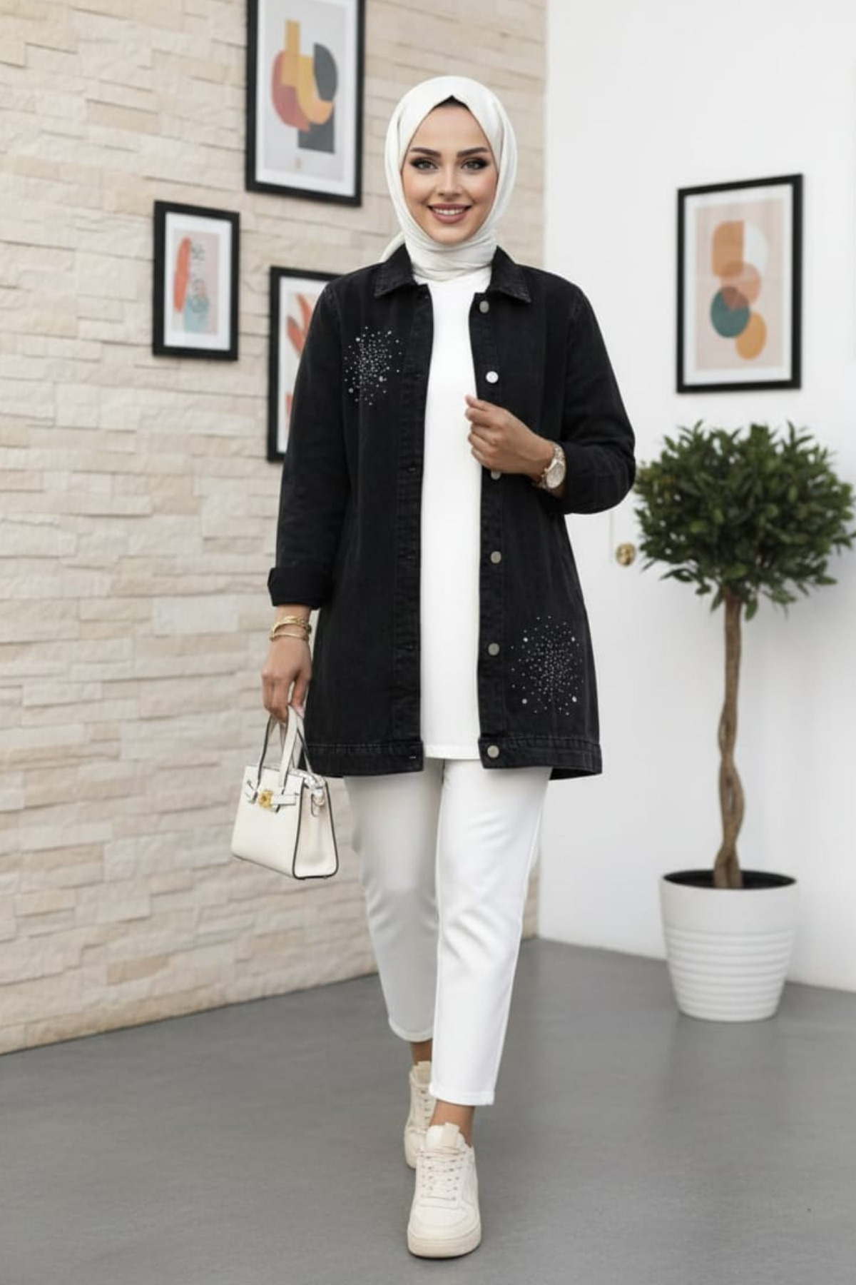 Hb Harma Time Butik  Kadın Taş İşlemeli Düğmeli Siyah Kot Ceket - Görsel 3