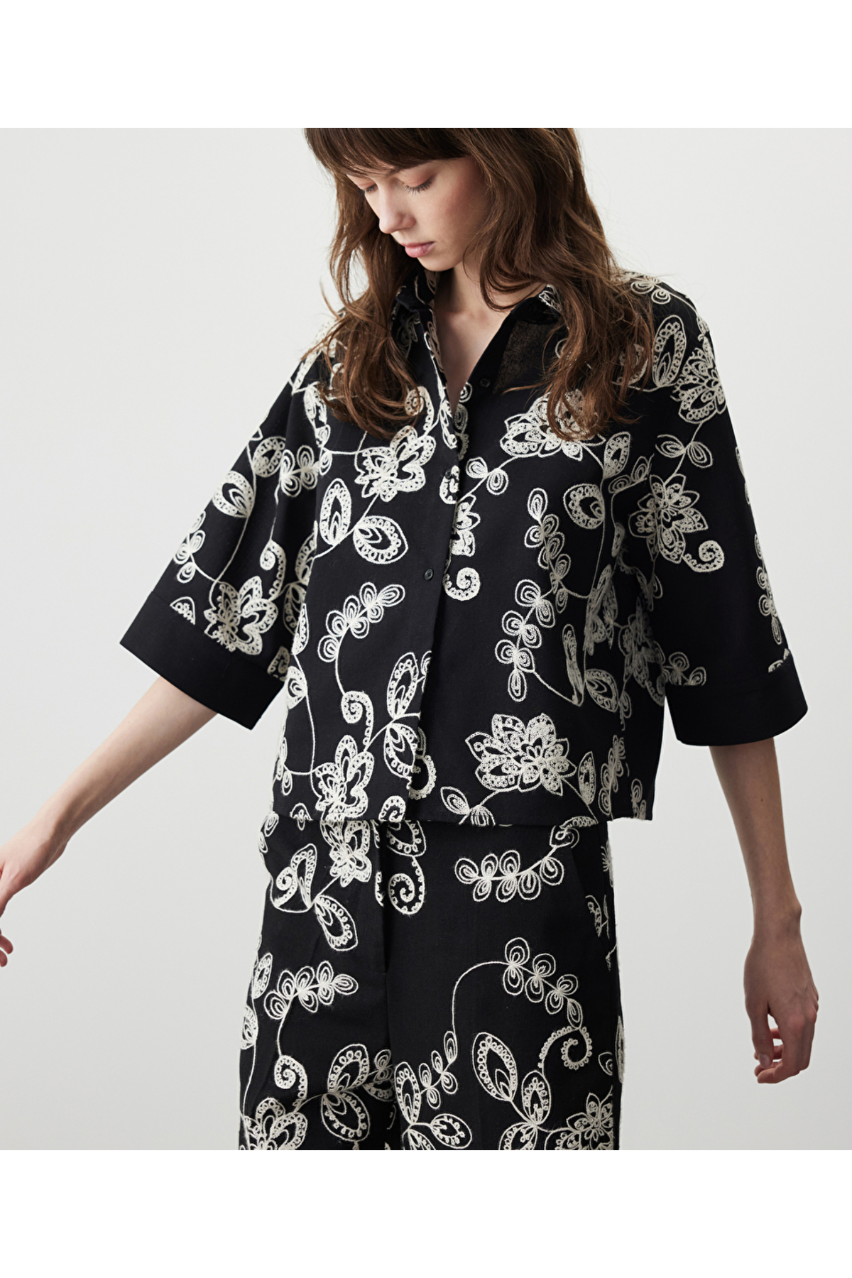 MISS IPEKYOL  Nakışlı gömlek