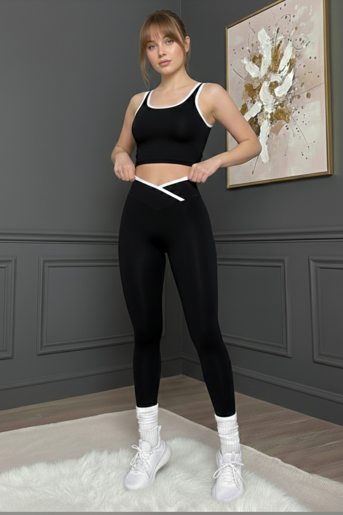 Lesa Wear Kadın Siyah Beyaz Şeritli Alt Üst Sporcu Crop Tayt Takım