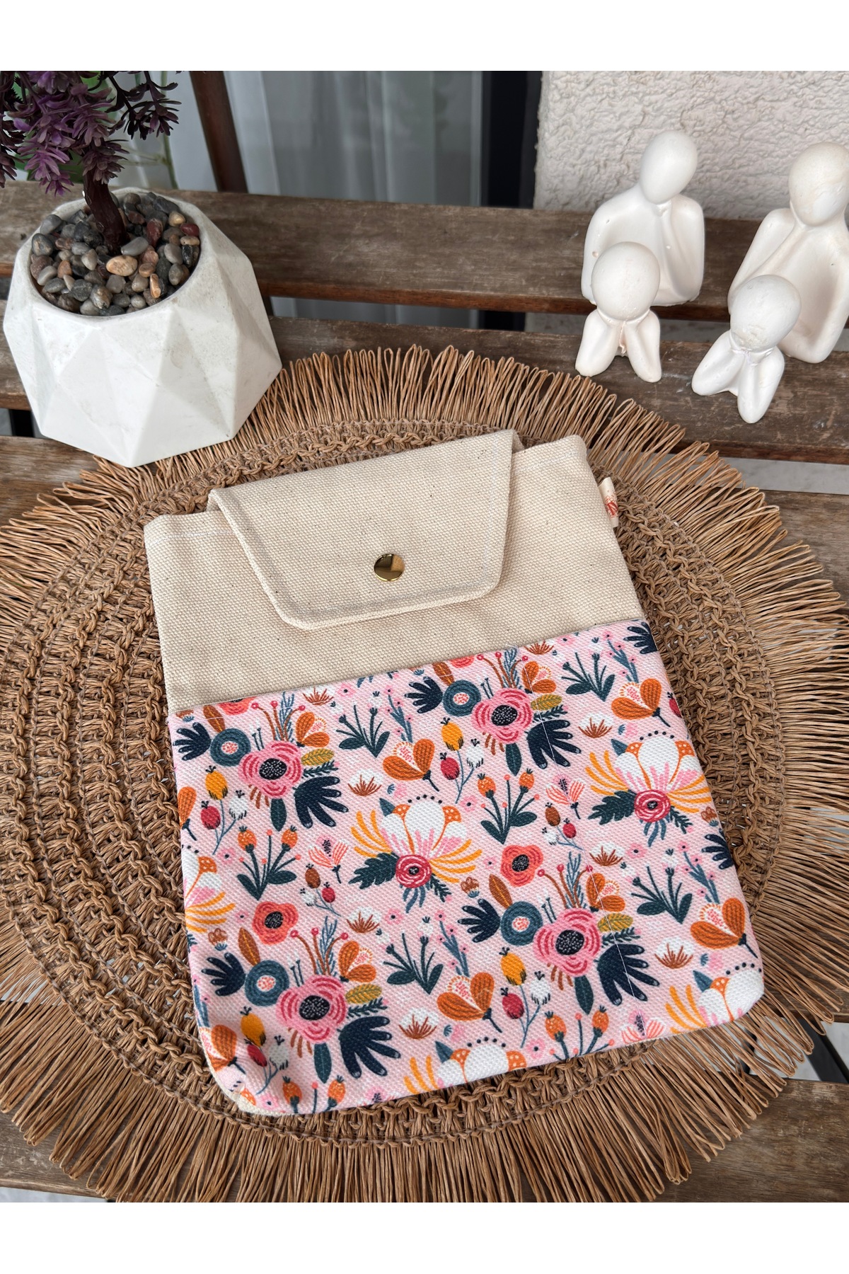 Handmade Canvas Fabric, Multi-Purpose, 9-Inch Compatible Tablet with Snap Fastener,Laptop,Book Bag