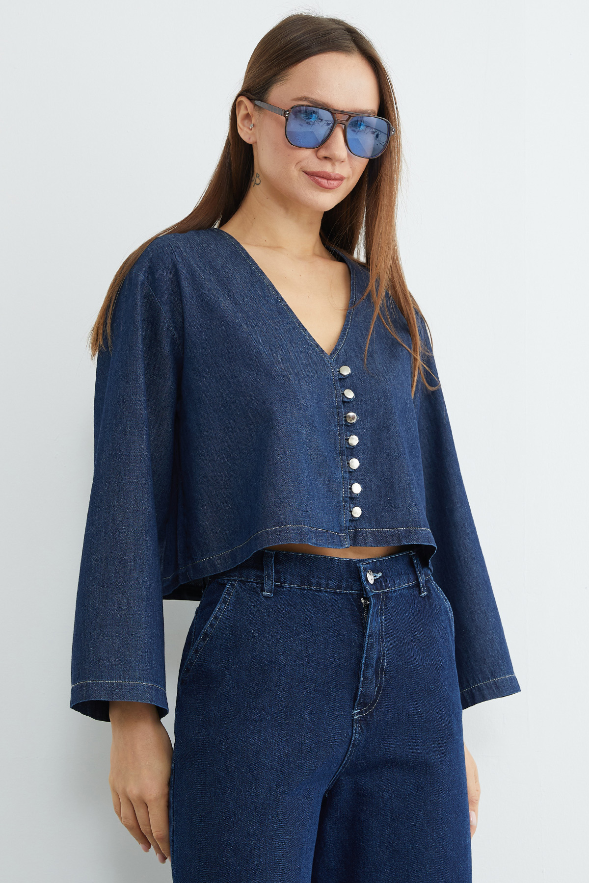 Fullamoda  Düğmeli Geniş Kol Crop Jean Gömlek - Görsel 2