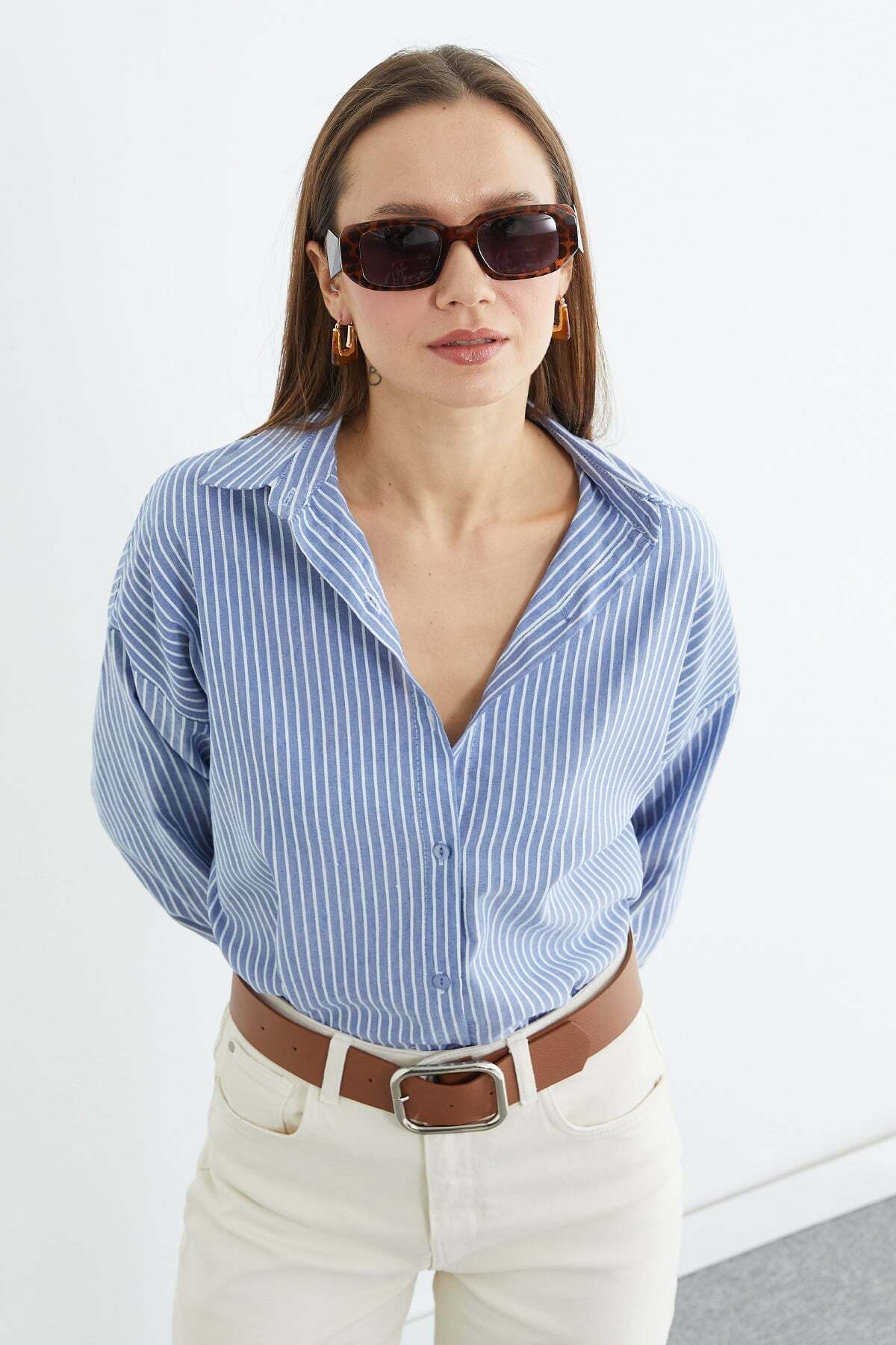 Fullamoda  Çizgili Arkası Uzun Oversize Gömlek - Görsel 3