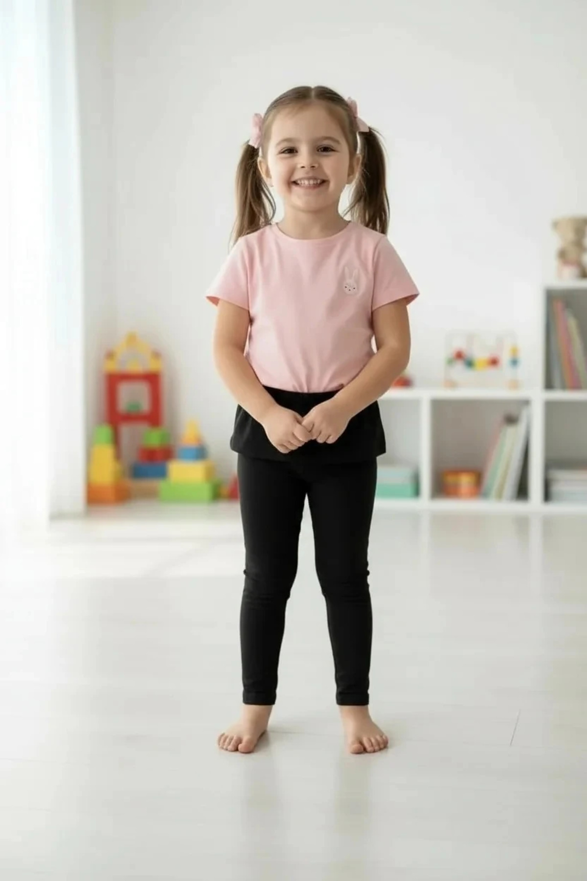 Lucky Baby Kids Fırfır Detaylı Likralı Siyah Tayt fotoğrafı 4 (önizleme)