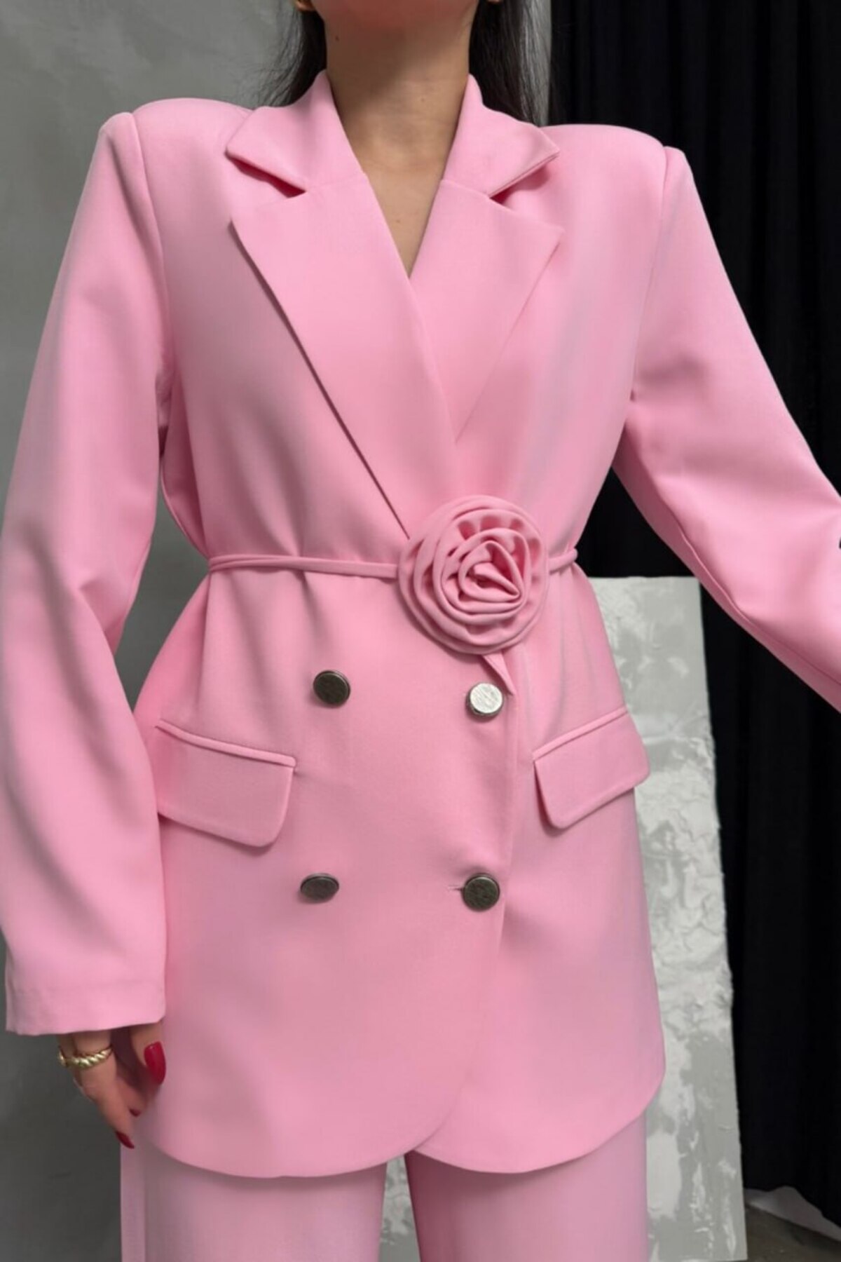 Women's Rose Accessory Detail Blazer and Trousers Set - Görsel 3