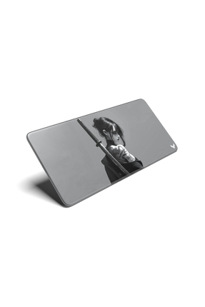 Ravenmox Grey Samurai - Victumus MousePad 80x40cm