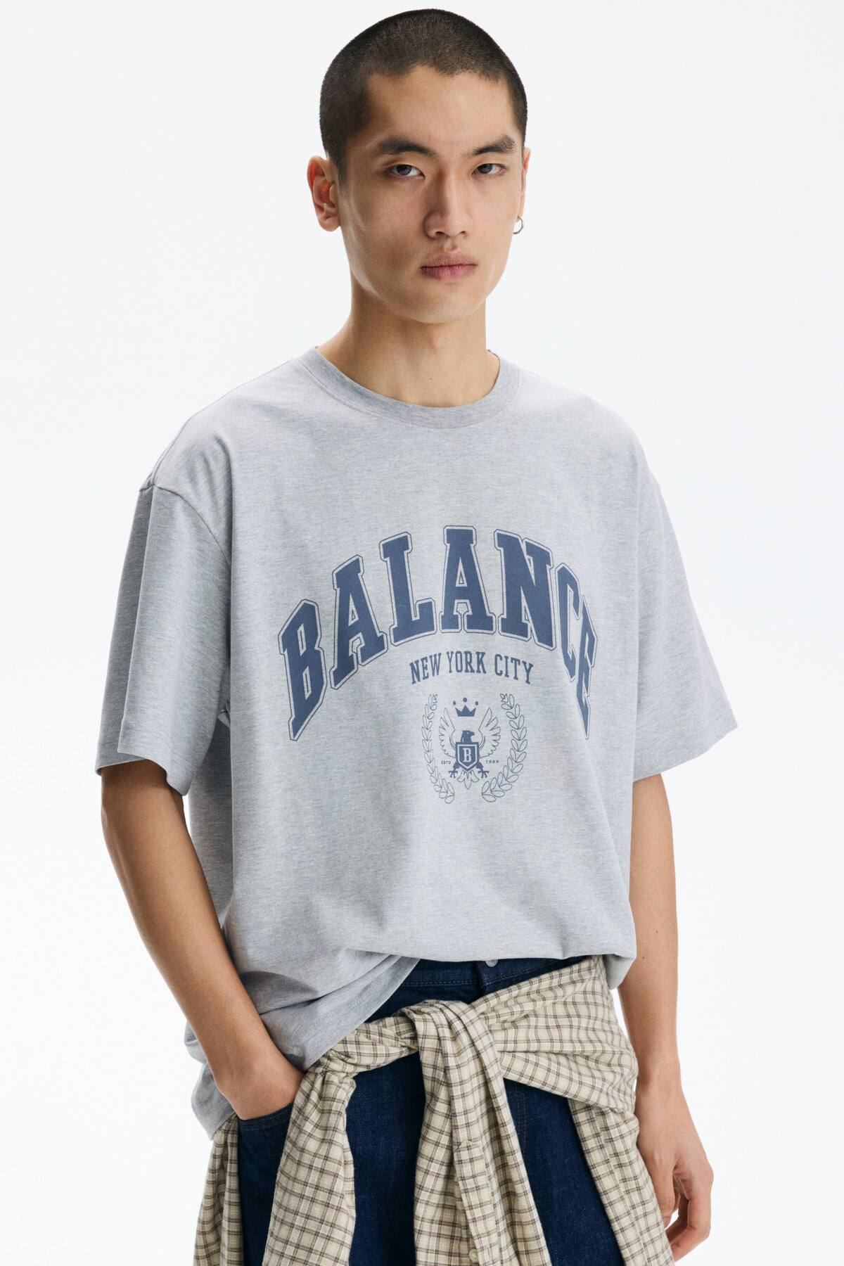 تی‌شرت طرح‌دار با فرم ریلکس فیت اچ اند ام تی شرت H&M