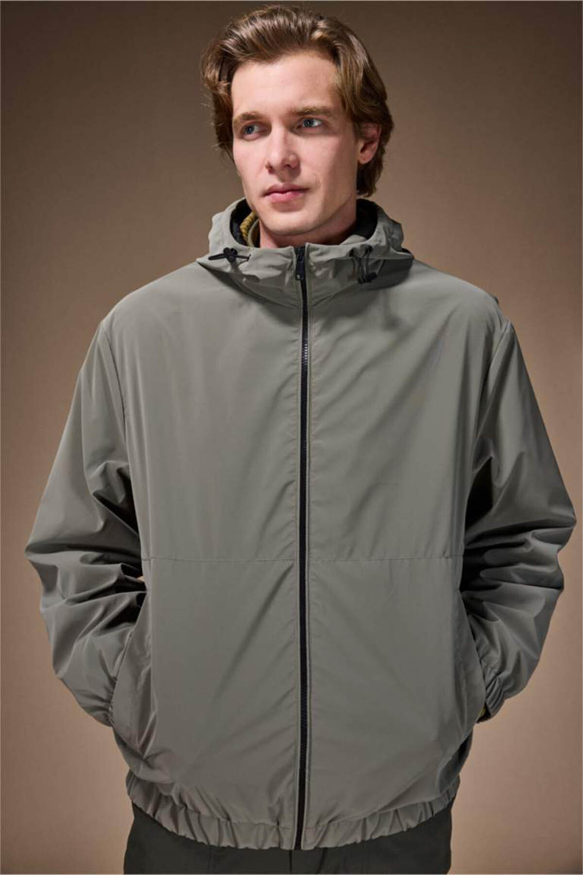 DeFacto Su Geçirmez REGULAR Fit Su İtici Kapüşonlu Mont F8491AX26SP