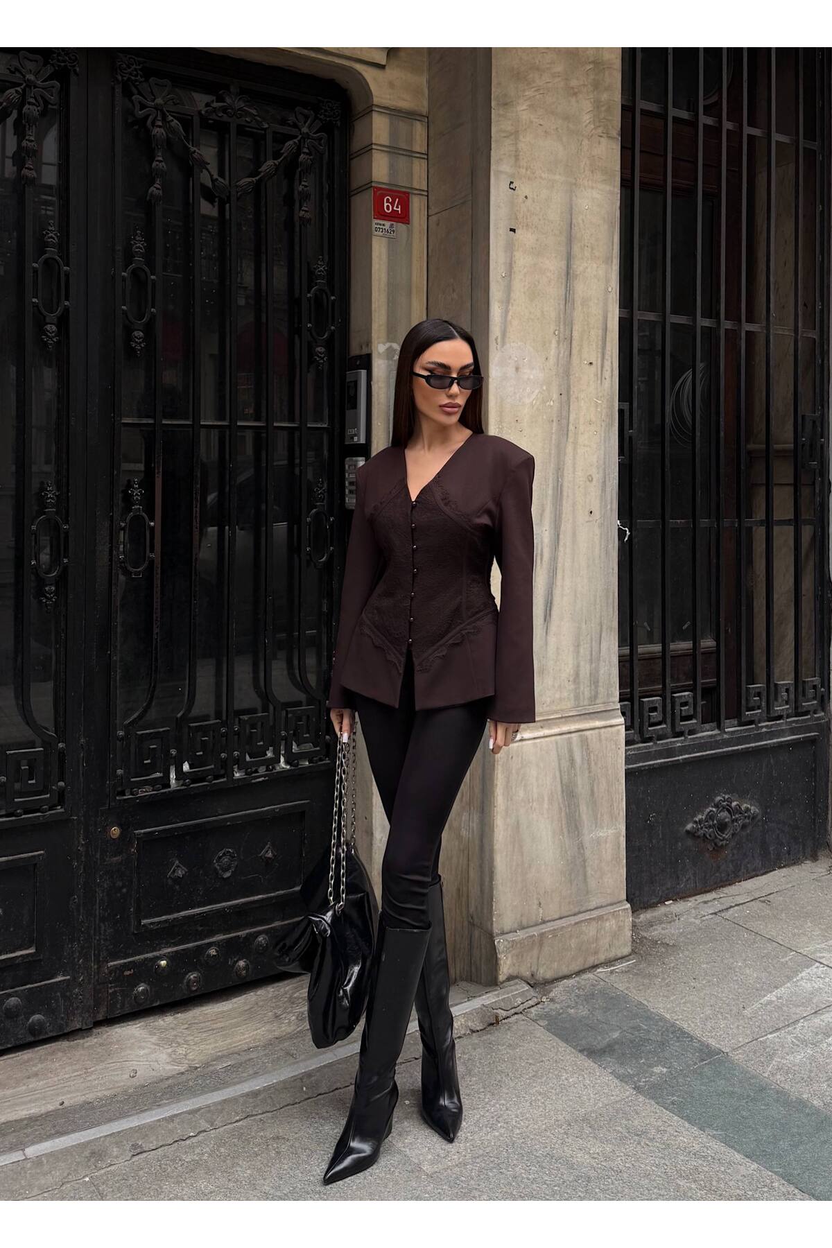 Julidress  Kahve Dantel Detaylı V Yaka Tasarım Premium Blazer Ceket - Görsel 8