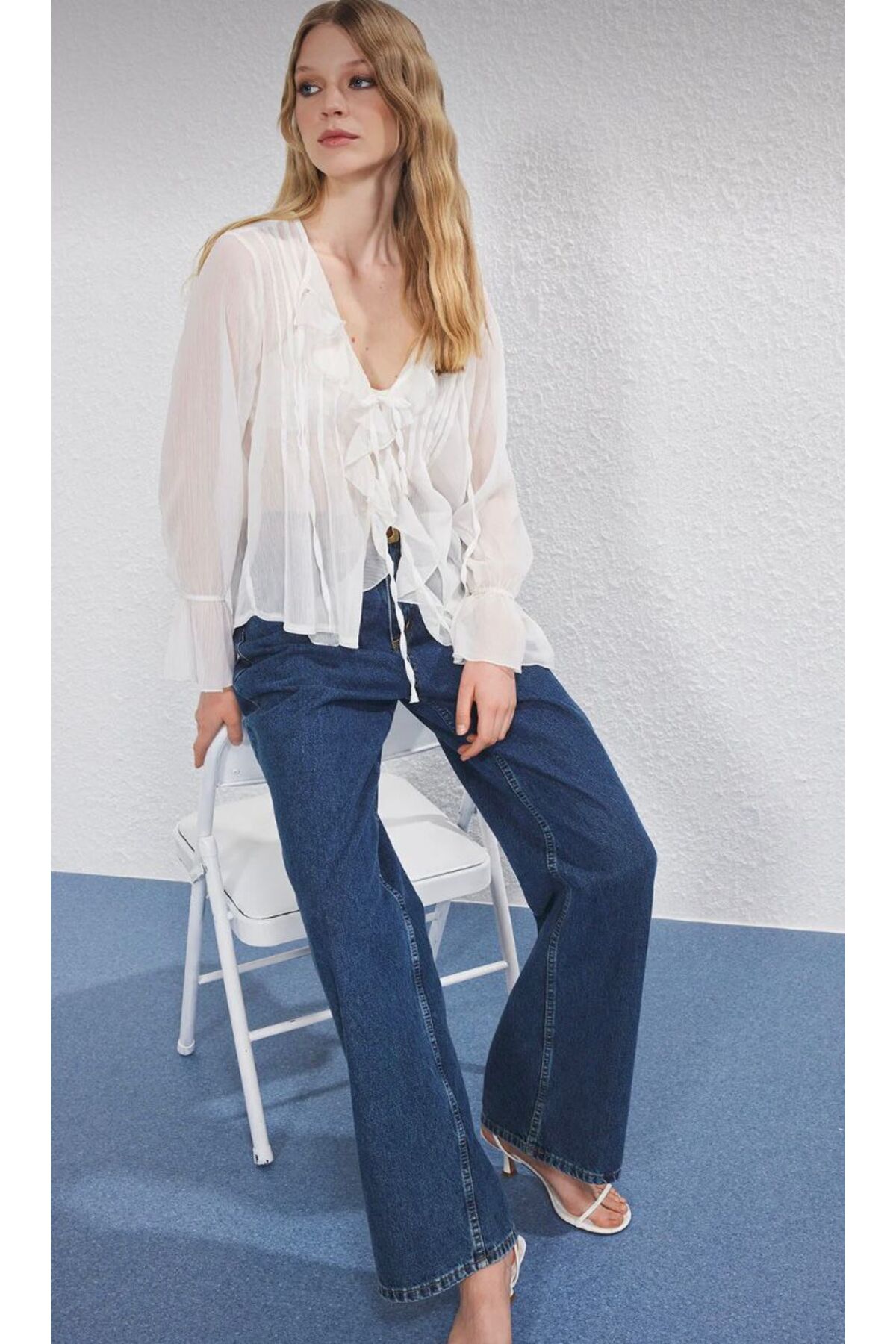 marvion  Kadın Beyaz Boho Fırfır Detaylı Şifon Lastik Detaylı Gömlek - Görsel 2