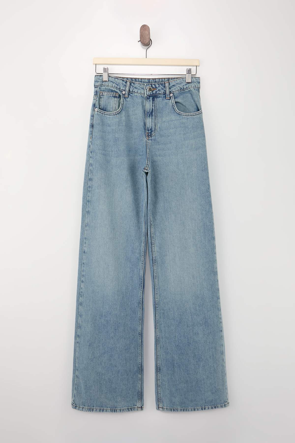 Trendyolmilla  Trendyolmilla Wardrope Essentials Mavi Dökümlü Yüksek Bel %100 Pamuk Wide Leg Jeans TWOSS26JE00122 - Görsel 5