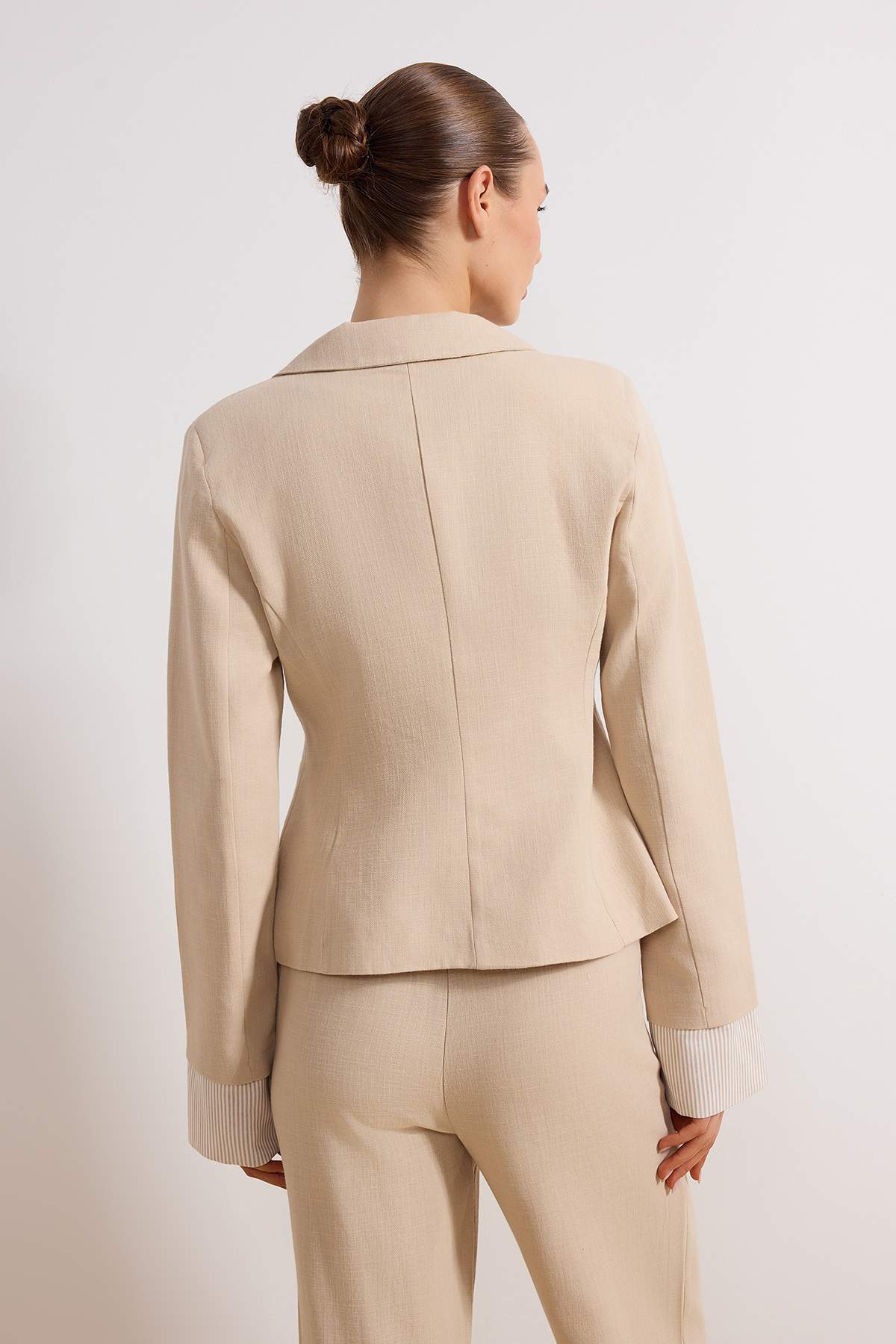 trendyolmilla-womens-flat-long-fitted-blazer