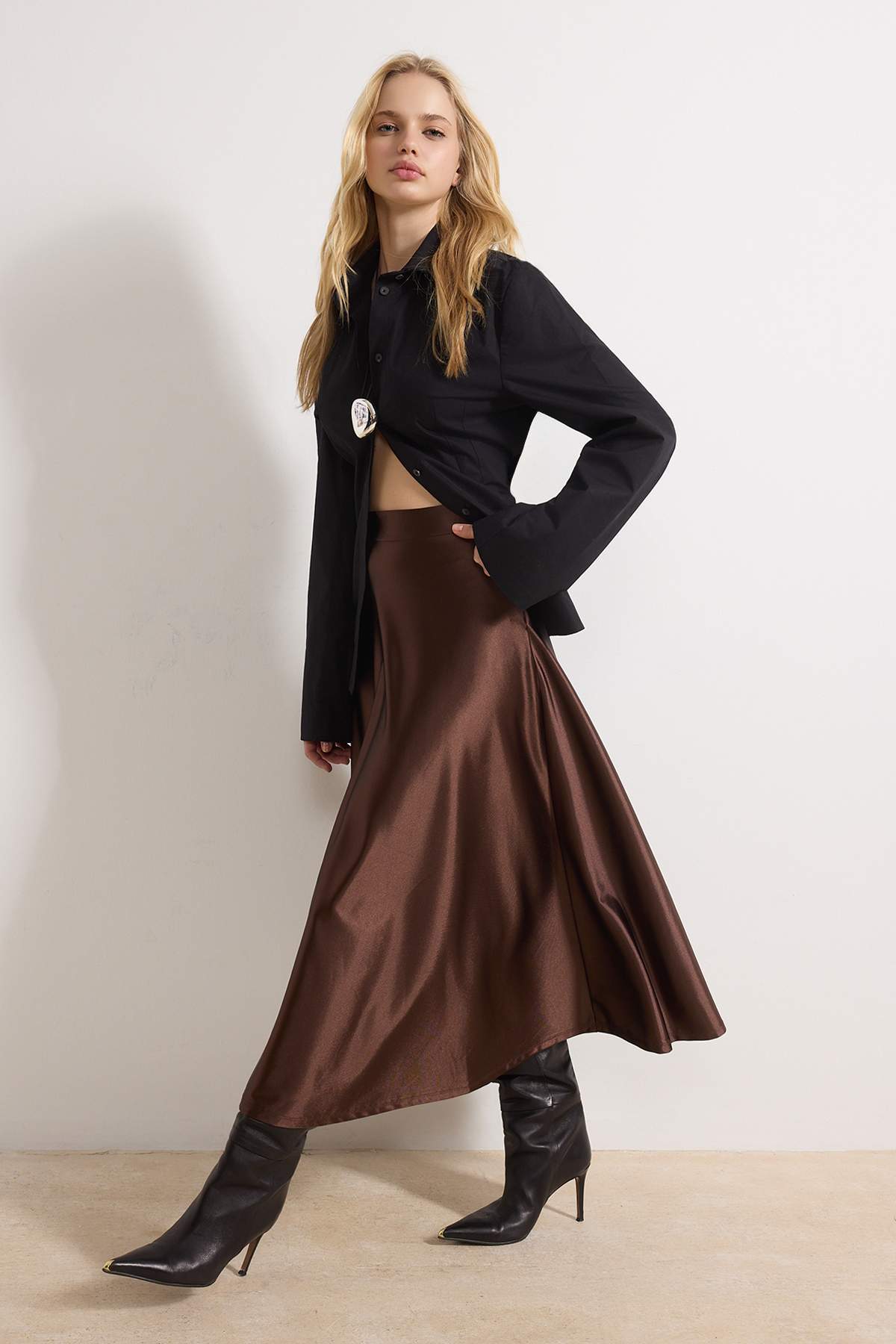 Trendyolmilla  Koyu Kahverengi Etek TWOAW25ET00111 - Görsel 2