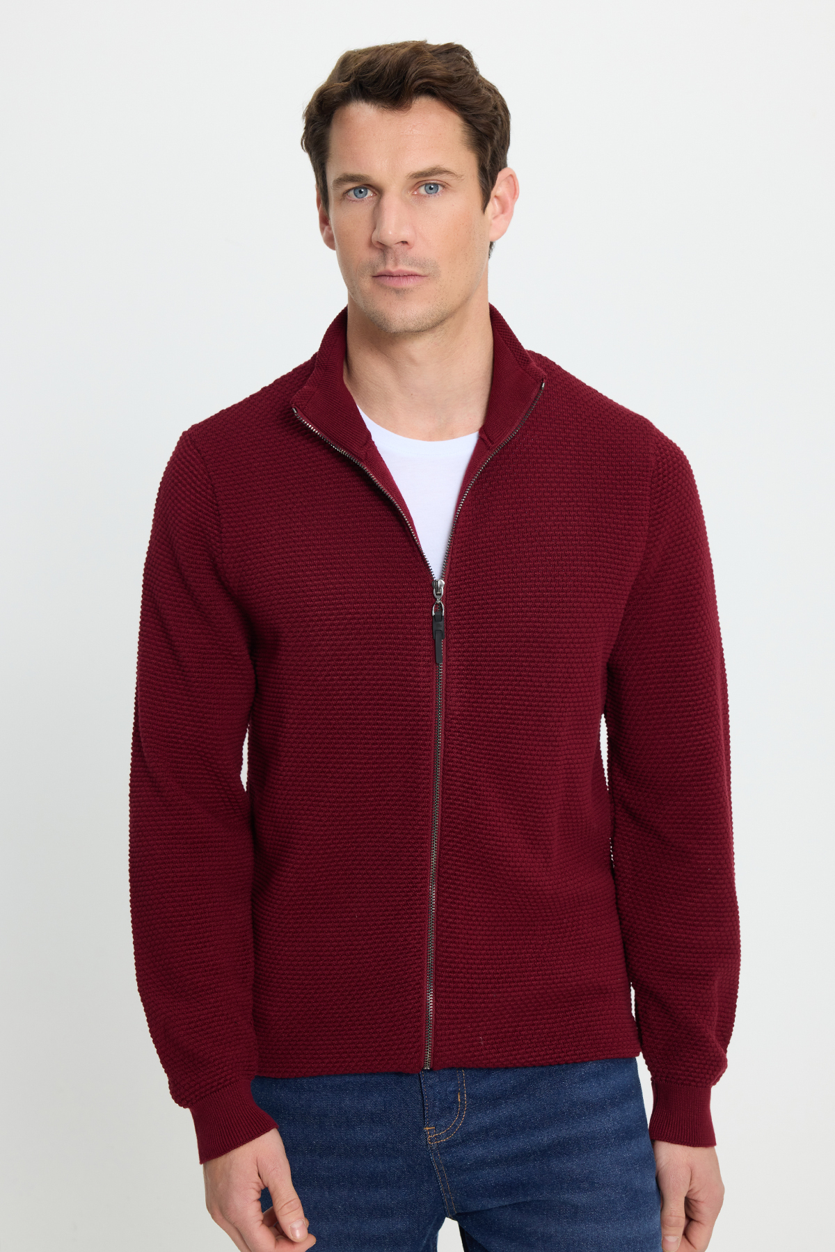 Tudors  Erkek Standart Fit Normal Kesim Desenli Yarım Balıkçı Yaka Fermuarlı Bordo Hırka - Görsel 5